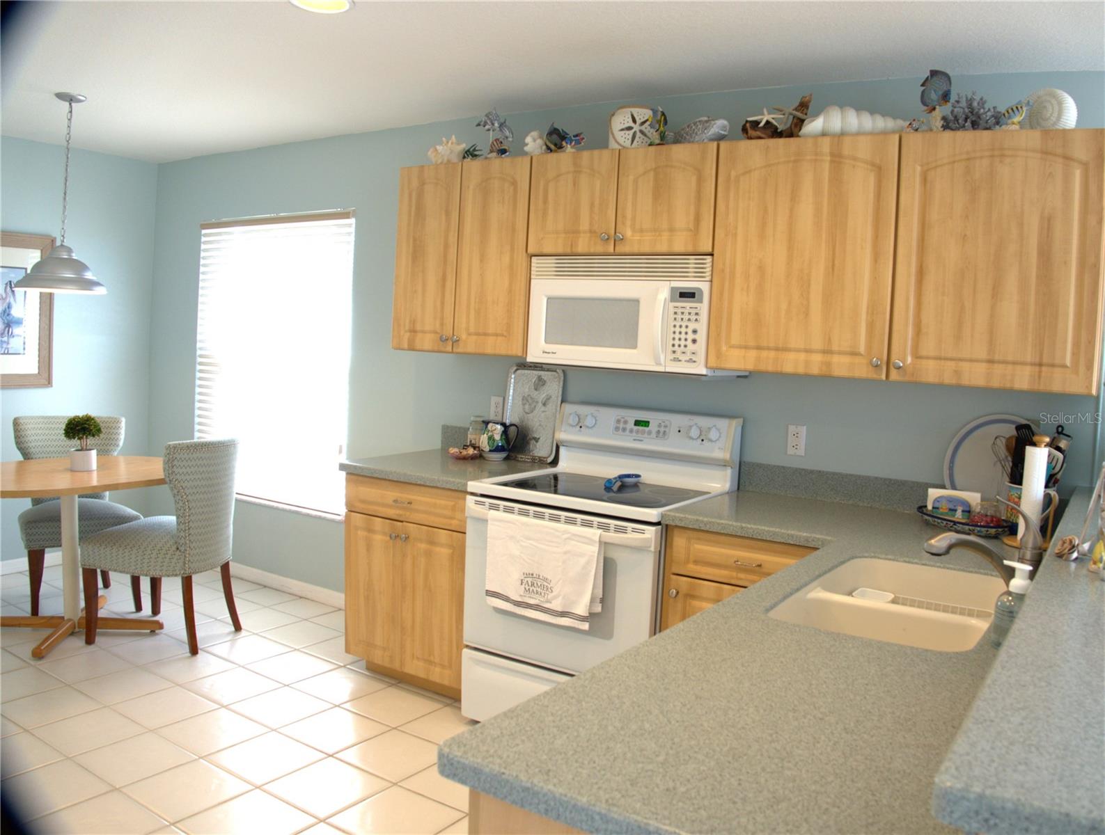 Image 15 of 51 For 1303 Islamorada Boulevard