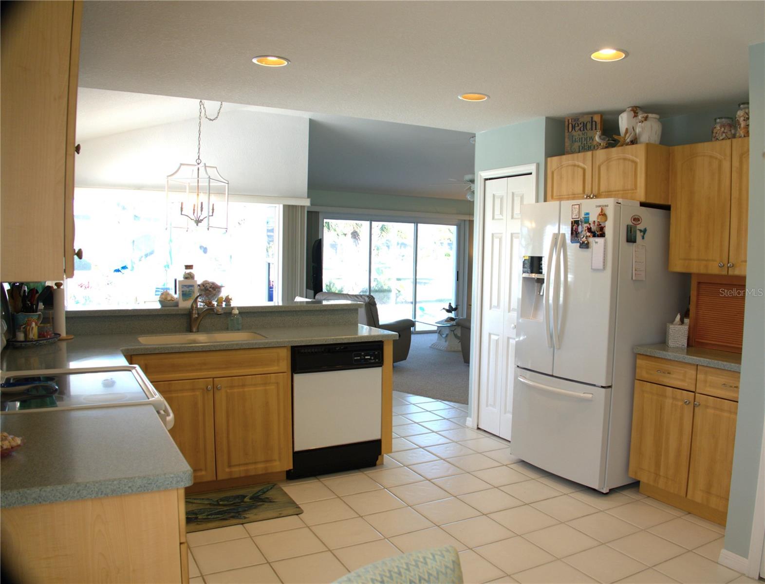 Image 17 of 51 For 1303 Islamorada Boulevard