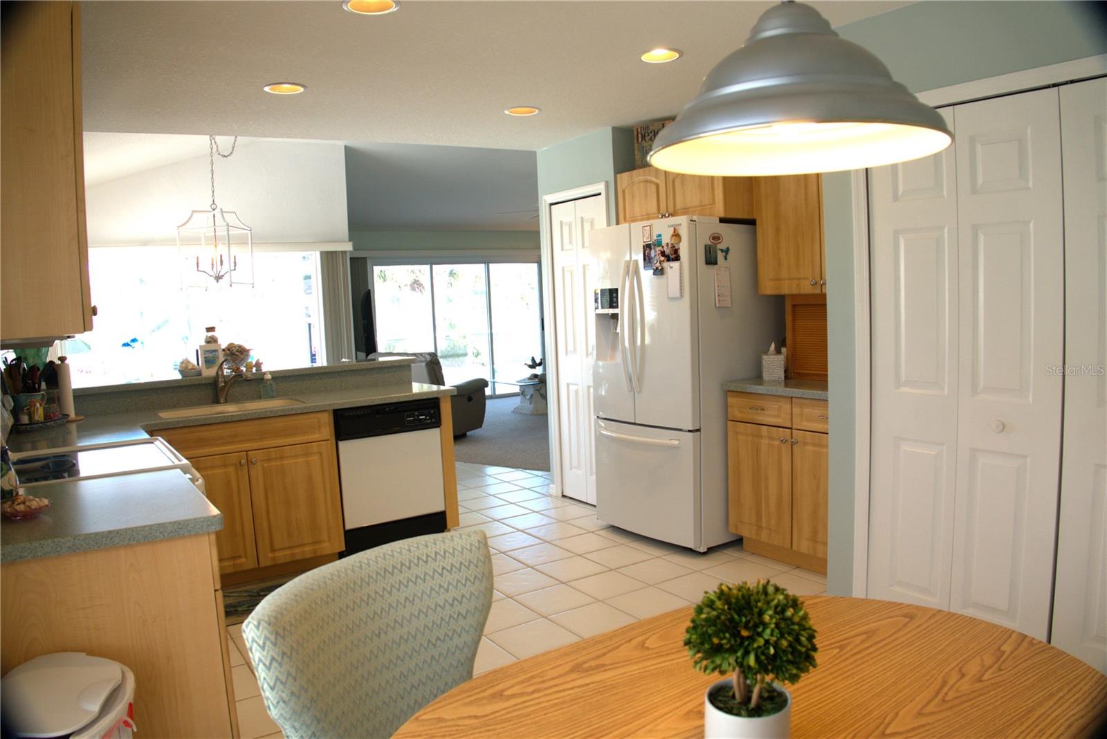 Image 21 of 51 For 1303 Islamorada Boulevard