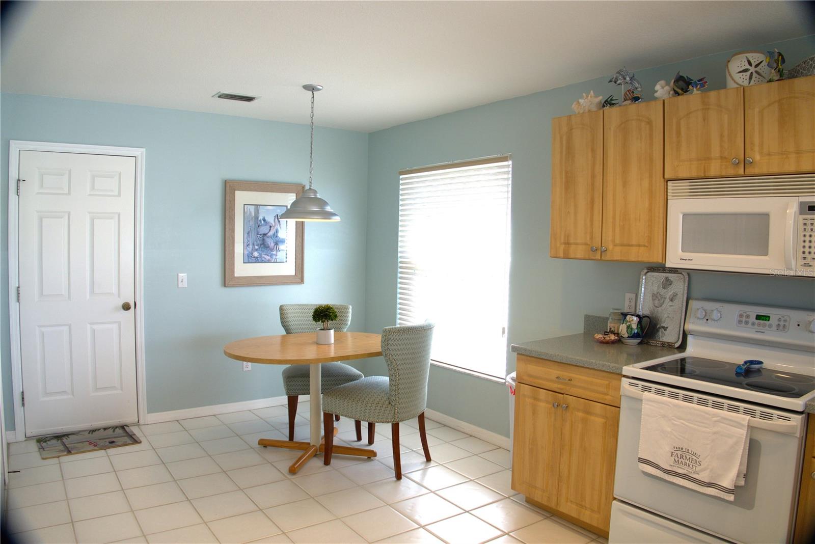 Image 22 of 51 For 1303 Islamorada Boulevard