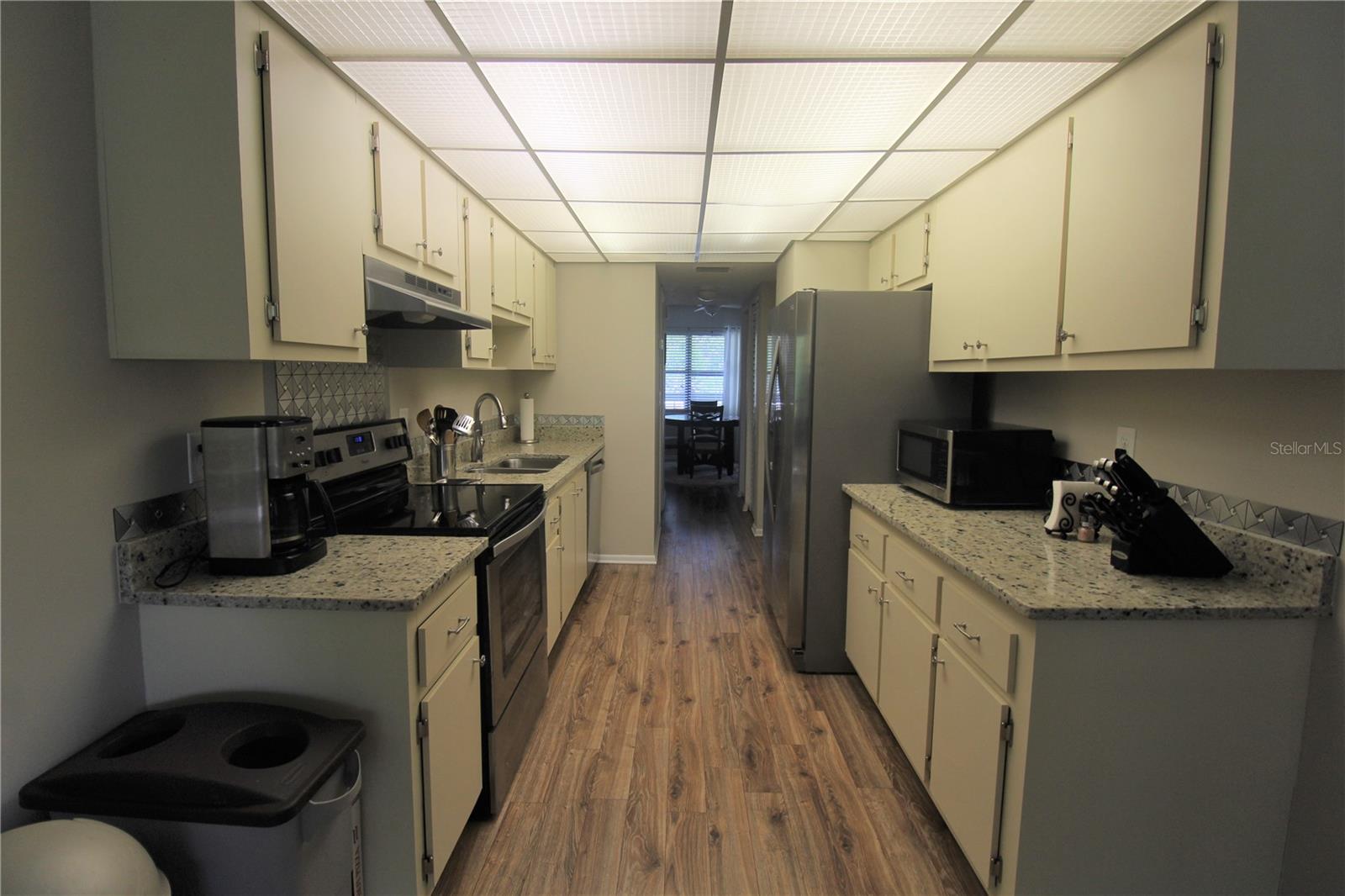 Image 2 of 21 For 425 30th Avenue W C210