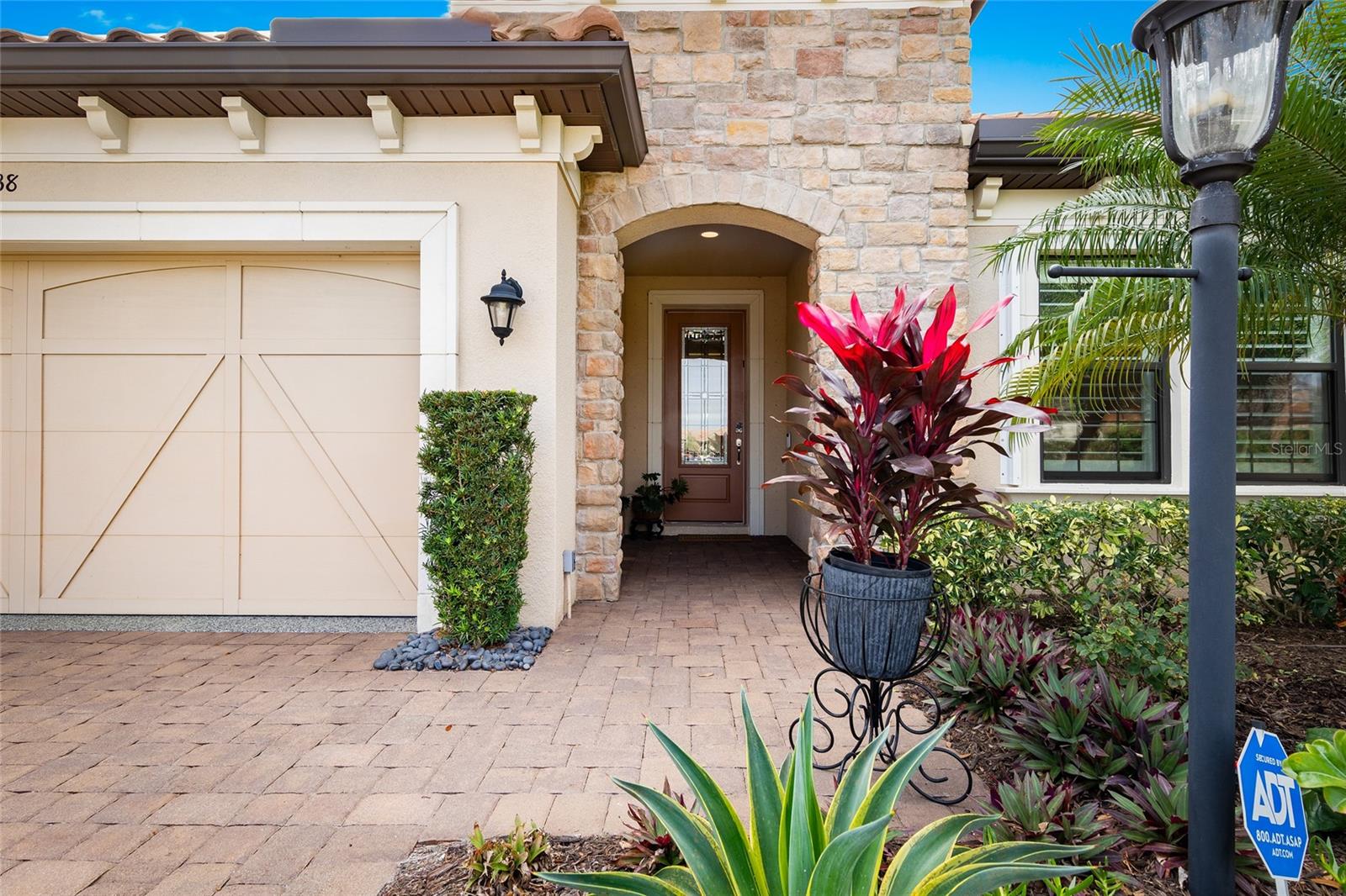 Image 3 of 72 For 13038 Prima Drive