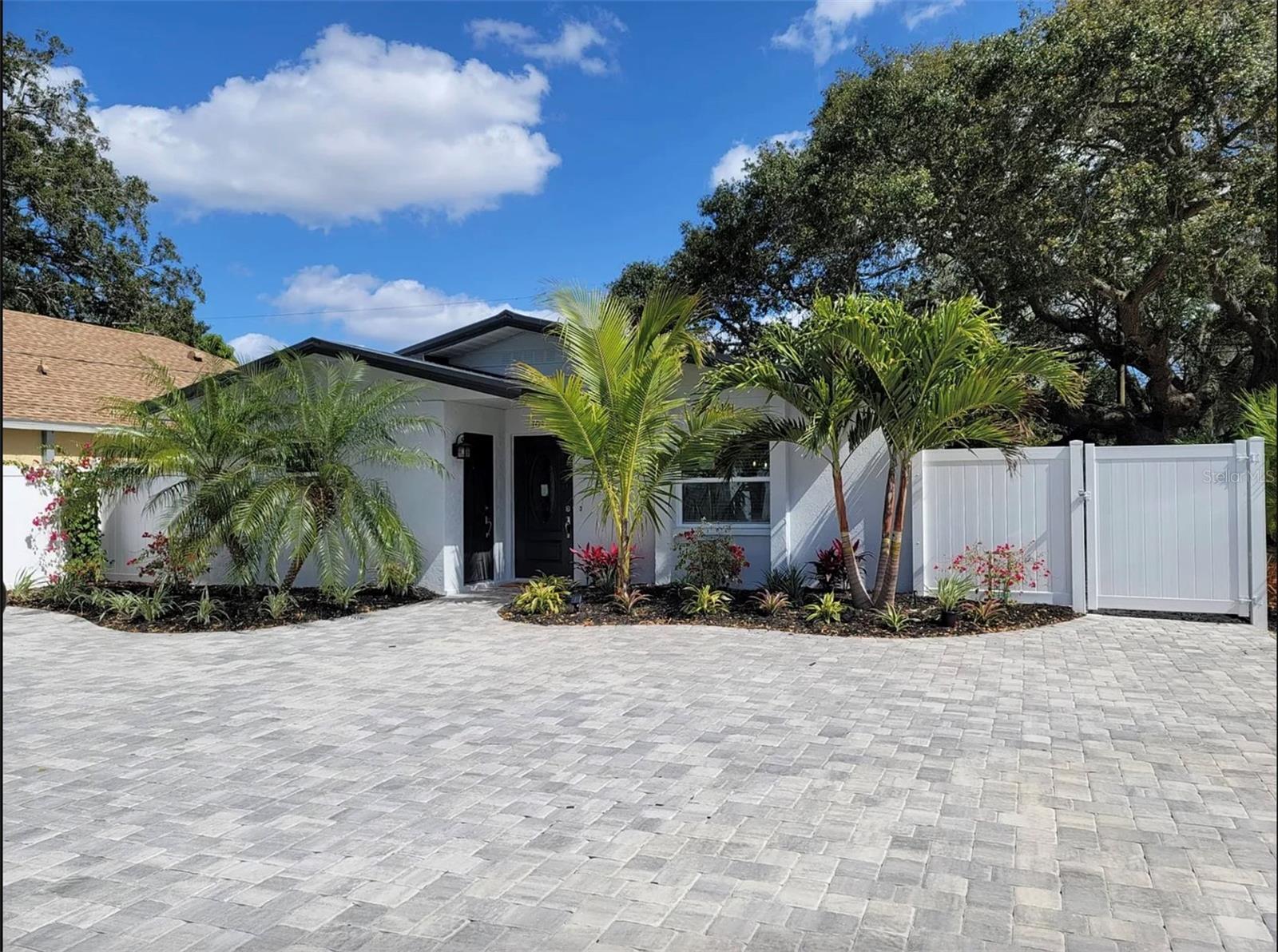 Details for 1041 Tuttle Avenue, SARASOTA, FL 34237