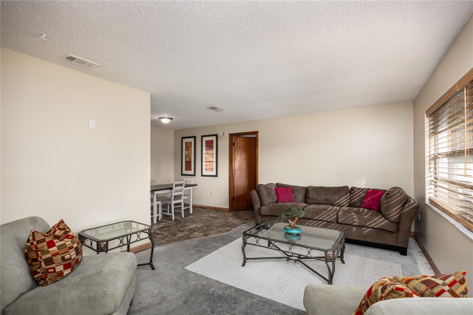 Image 7 of 31 For 8110 12th Place