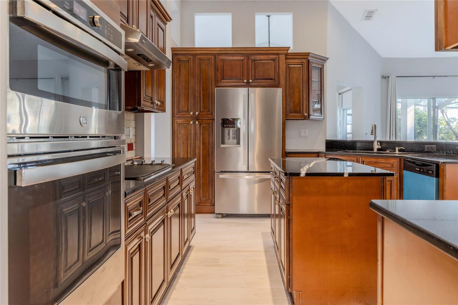 Image 12 of 37 For 1211 Peridot Lane