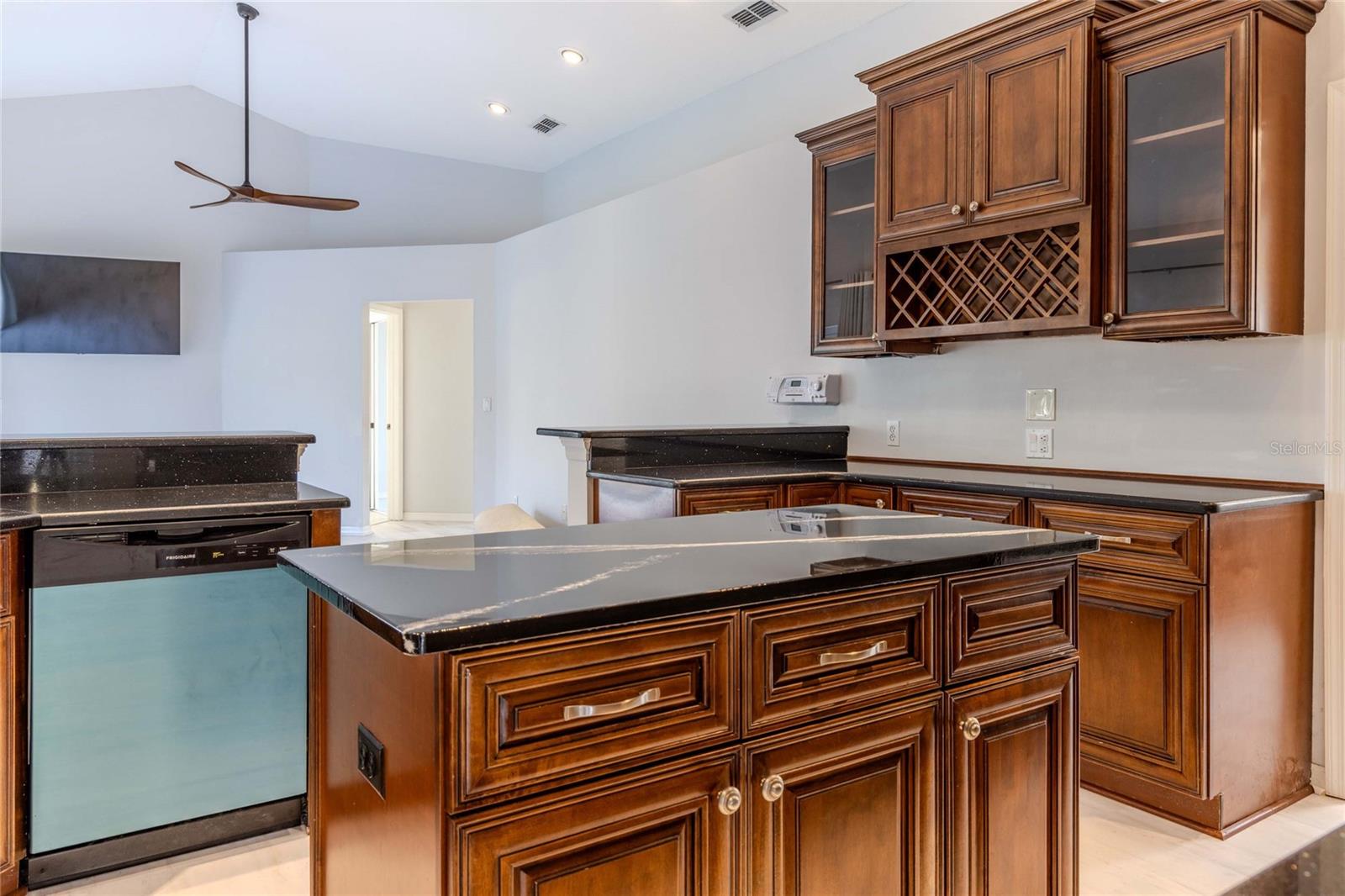 Image 13 of 37 For 1211 Peridot Lane