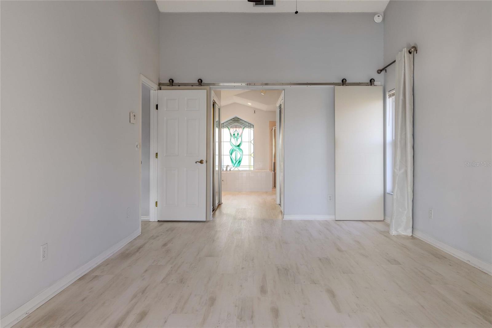 Image 18 of 37 For 1211 Peridot Lane