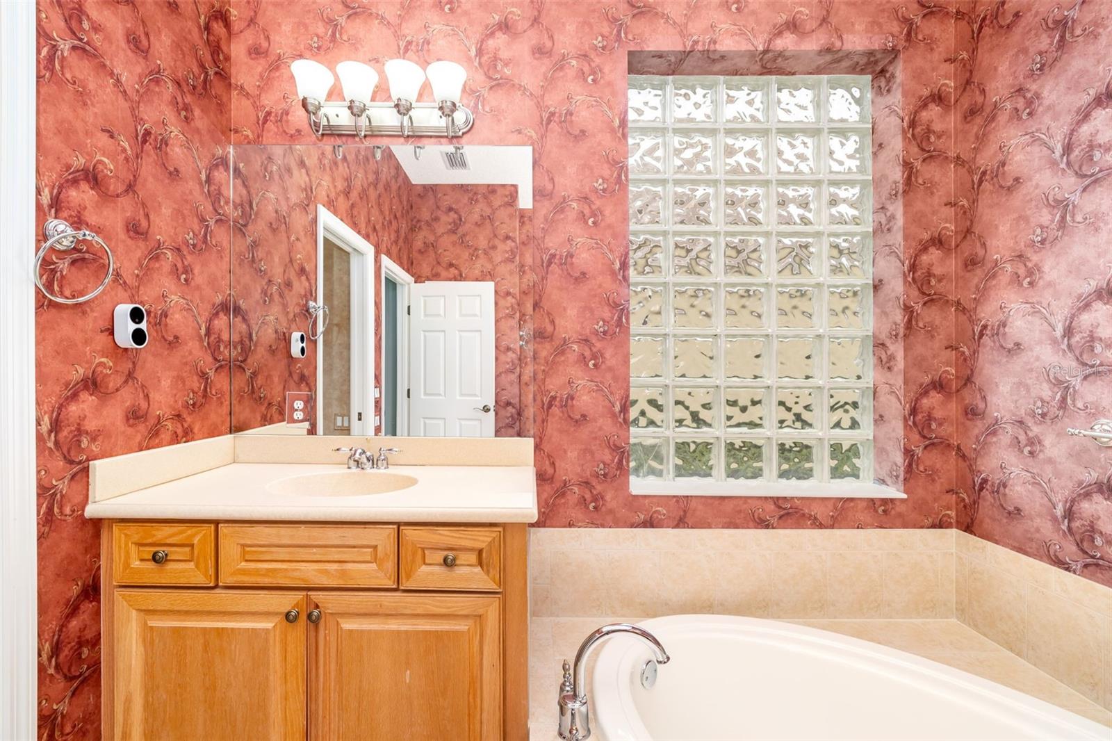 Listing photo id 35 for 12211 Lavender Loop