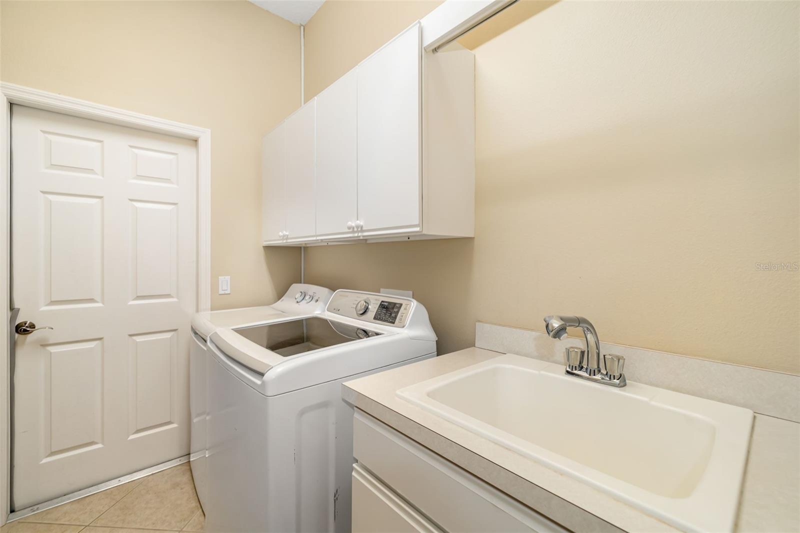 Listing photo id 42 for 12211 Lavender Loop