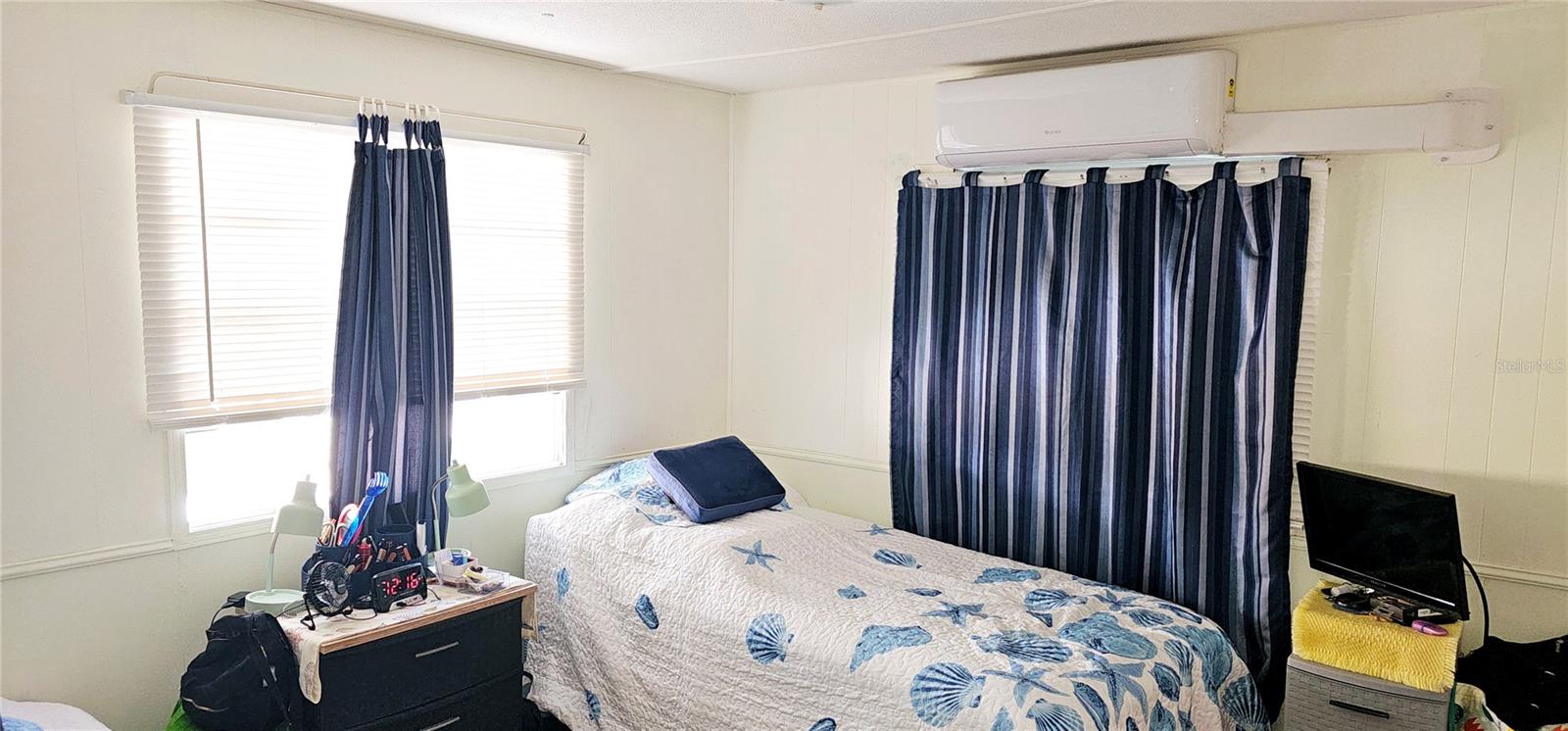 Image 11 of 27 For 10315 Cortez Road W 28-1