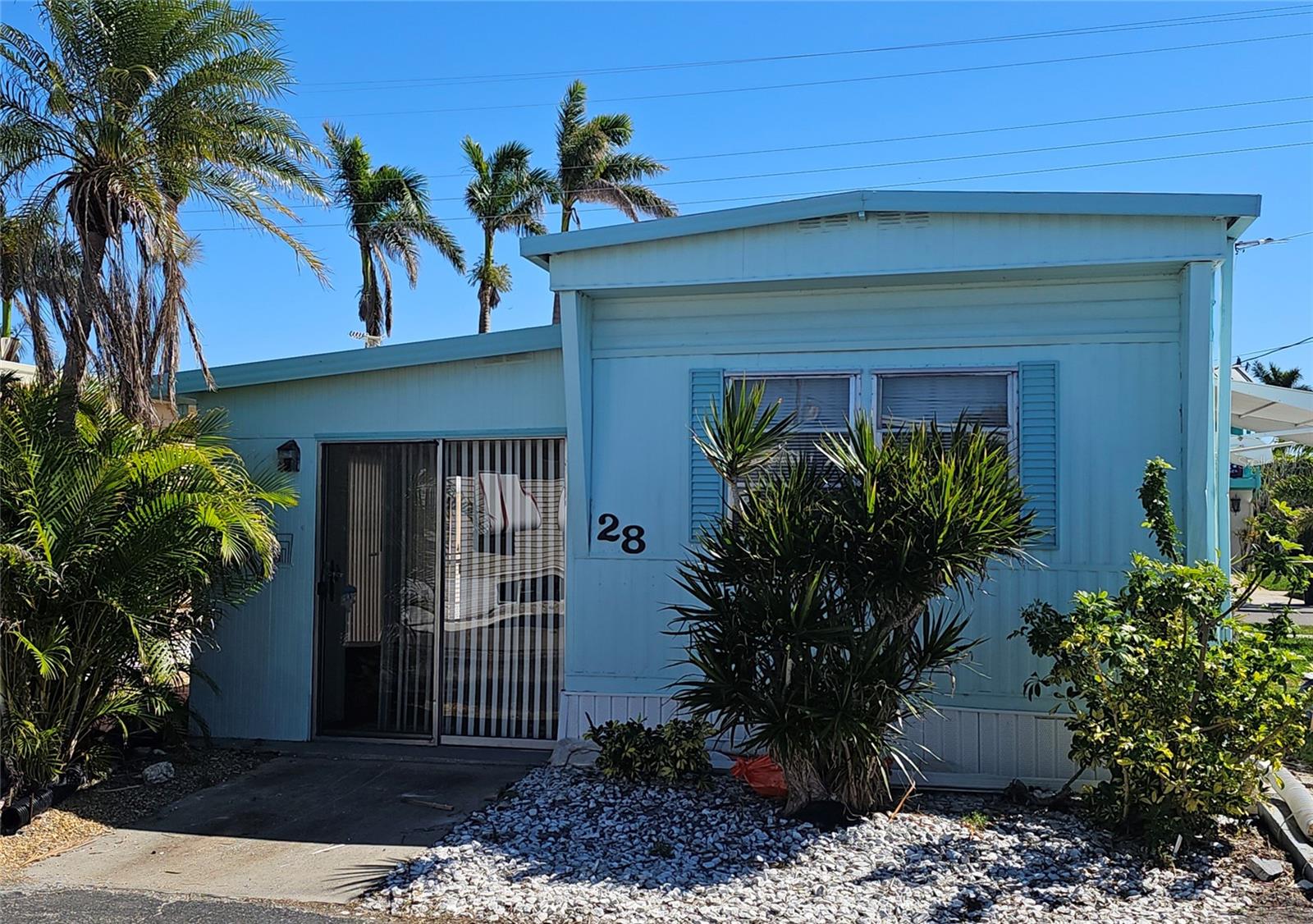 Image 2 of 27 For 10315 Cortez Road W 28-1