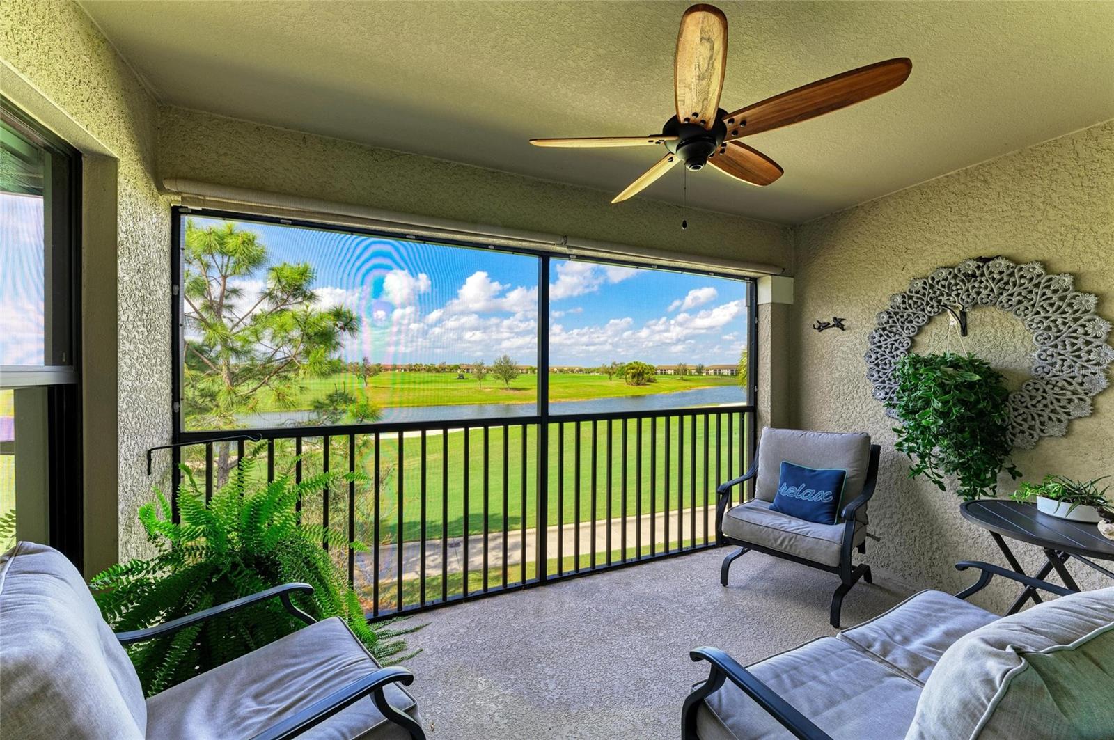 Image 7 of 61 For 5710 Palmer Circle 204
