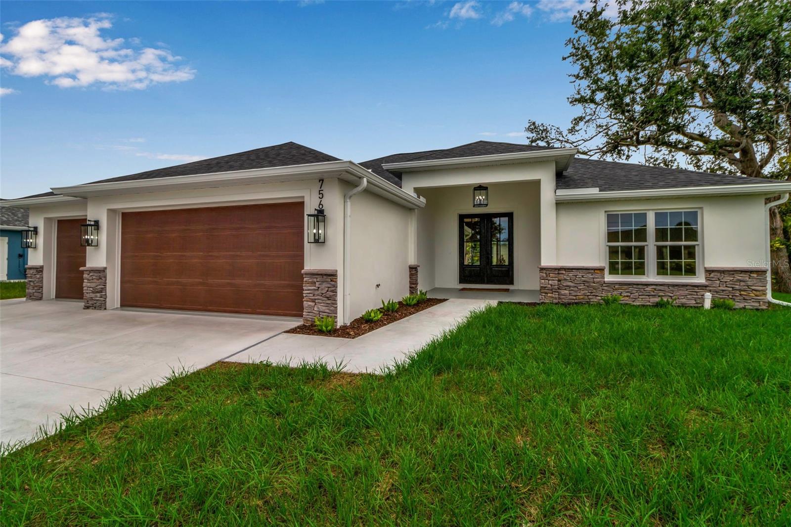 Image 3 of 83 For 756 Citrus Road