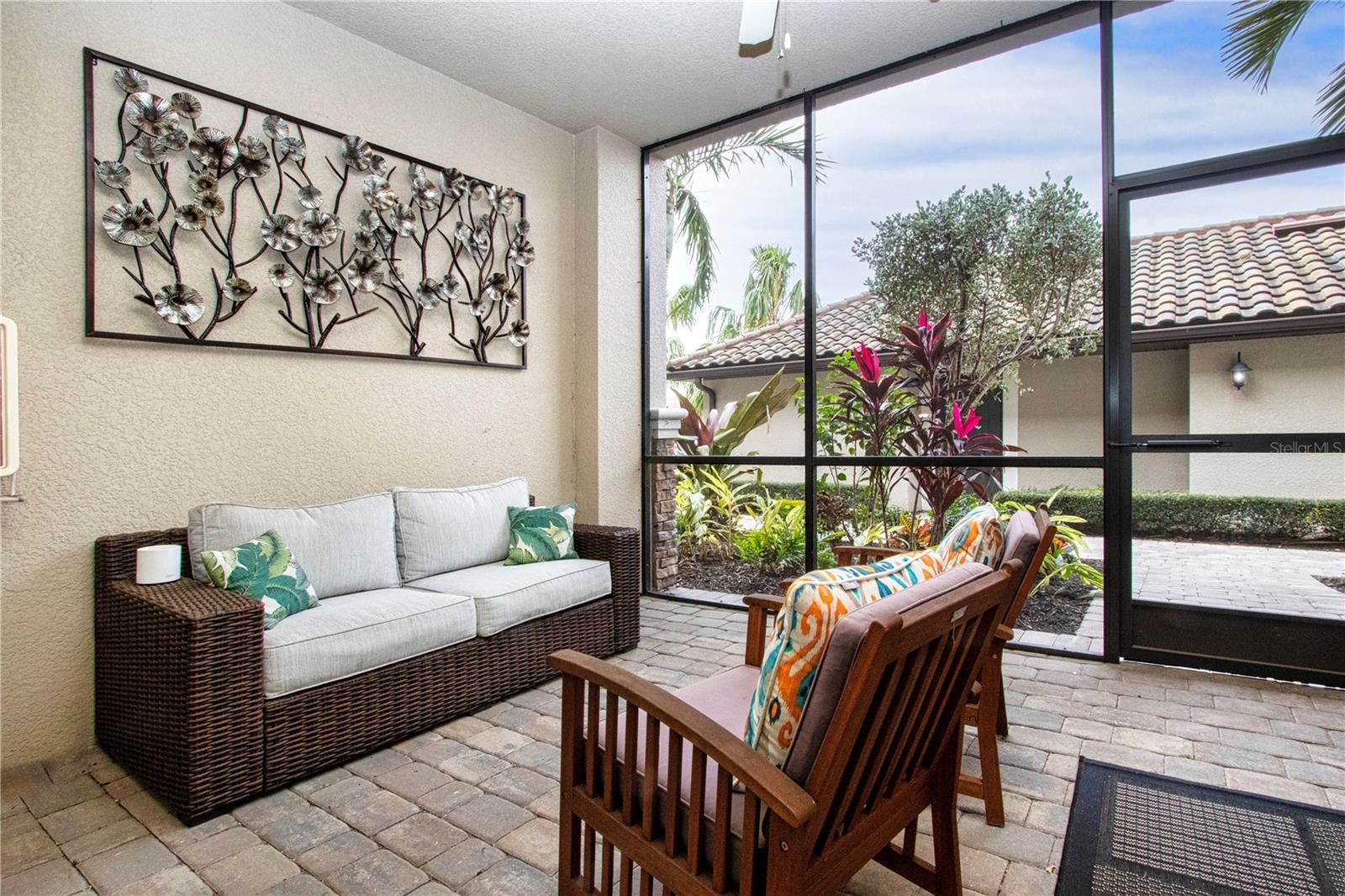Image 15 of 73 For 5548 Palmer Circle 102