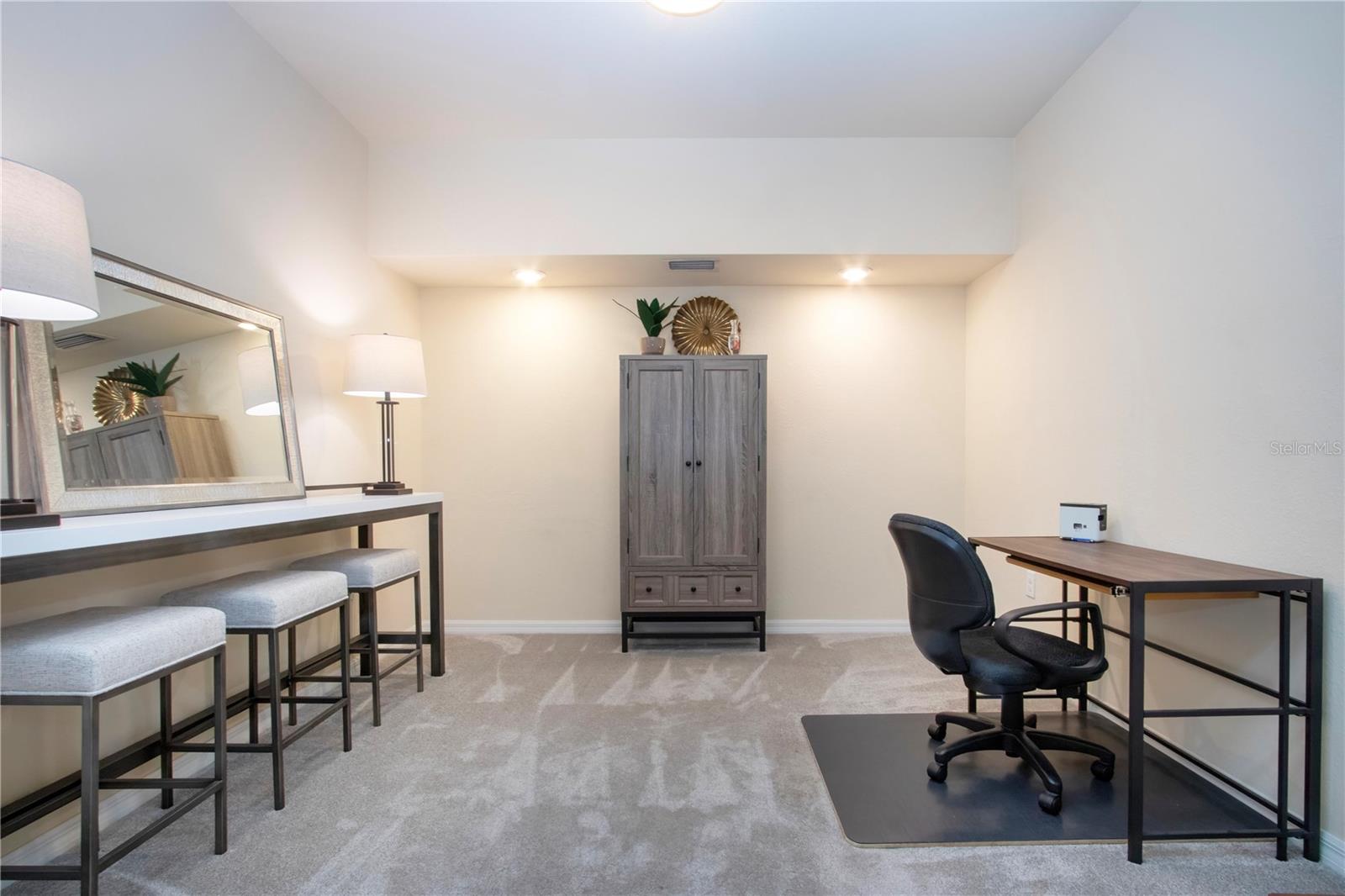 Image 40 of 73 For 5548 Palmer Circle 102