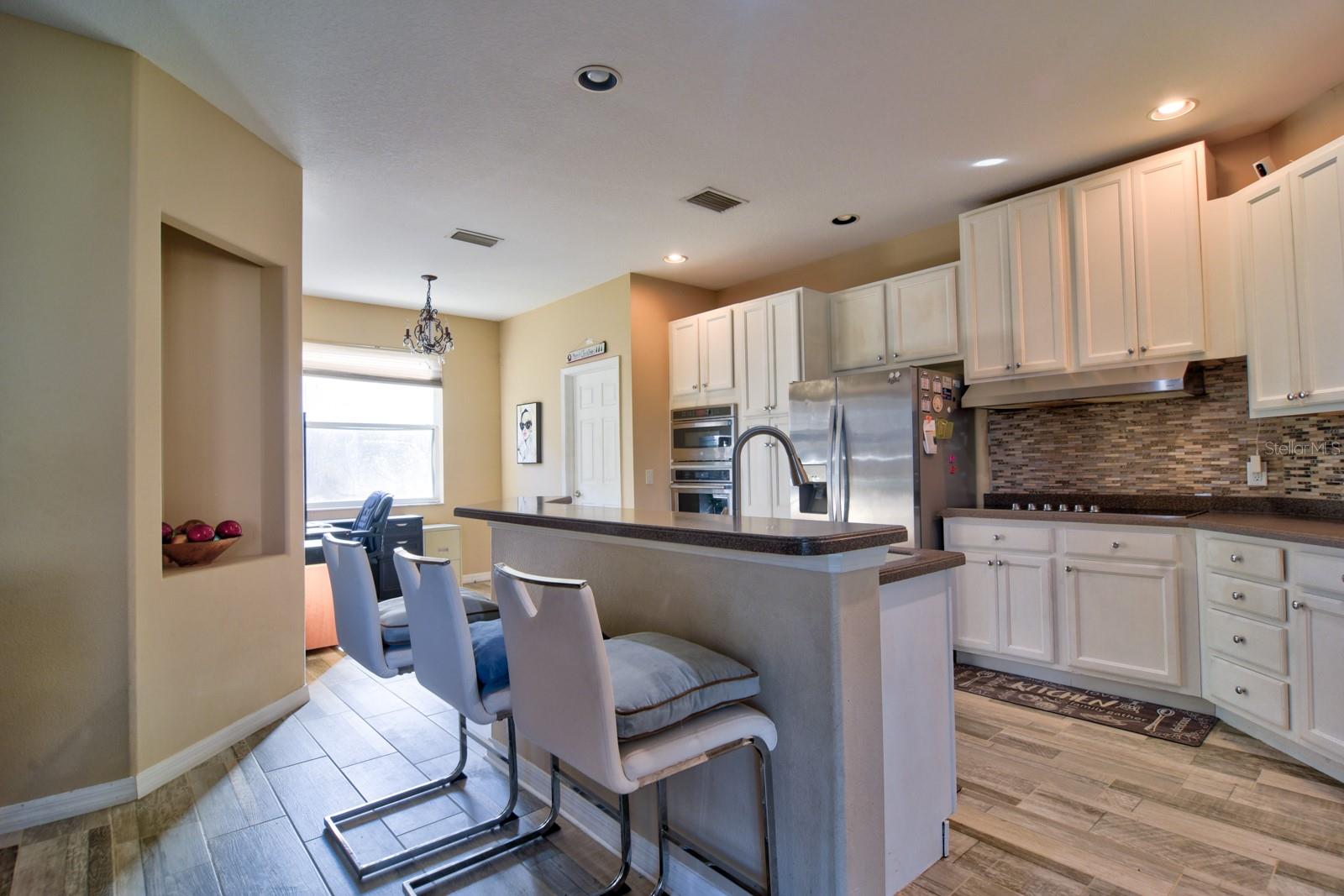 Image 19 of 60 For 12286 23rd Street E