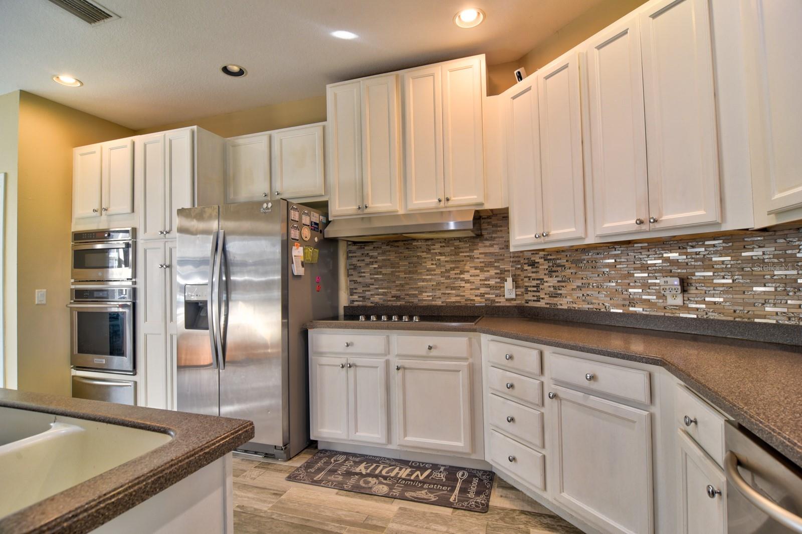 Image 20 of 60 For 12286 23rd Street E