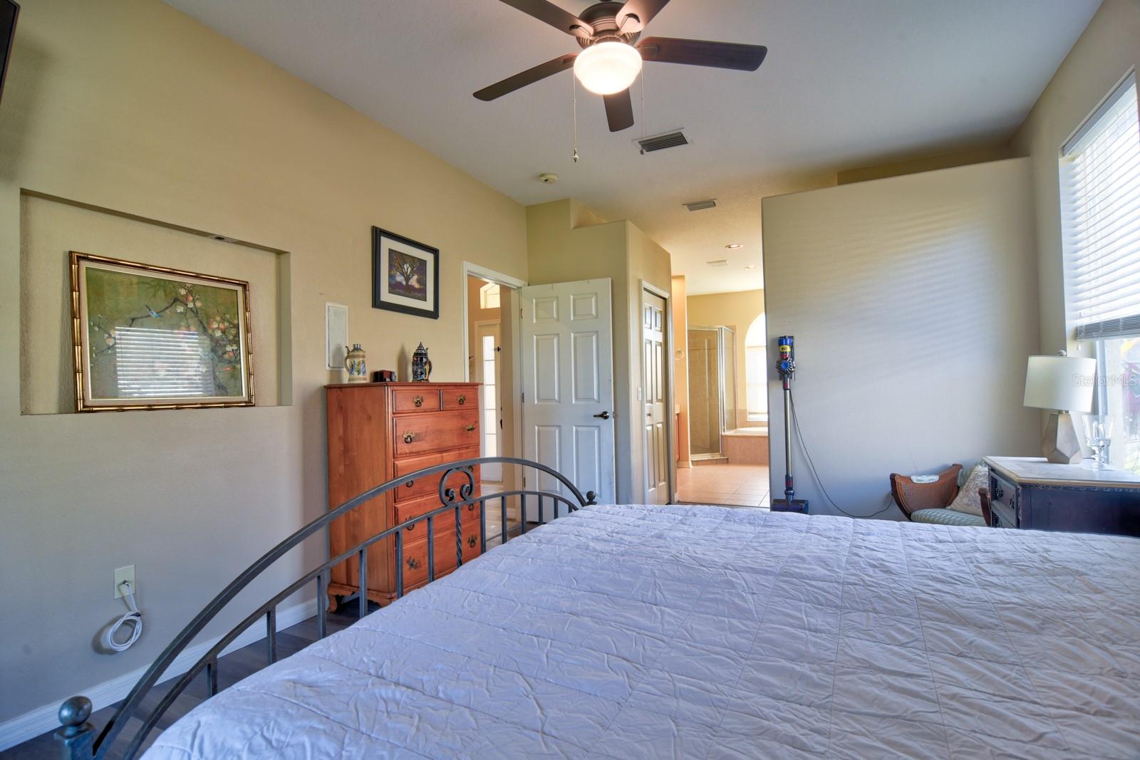 Image 28 of 60 For 12286 23rd Street E