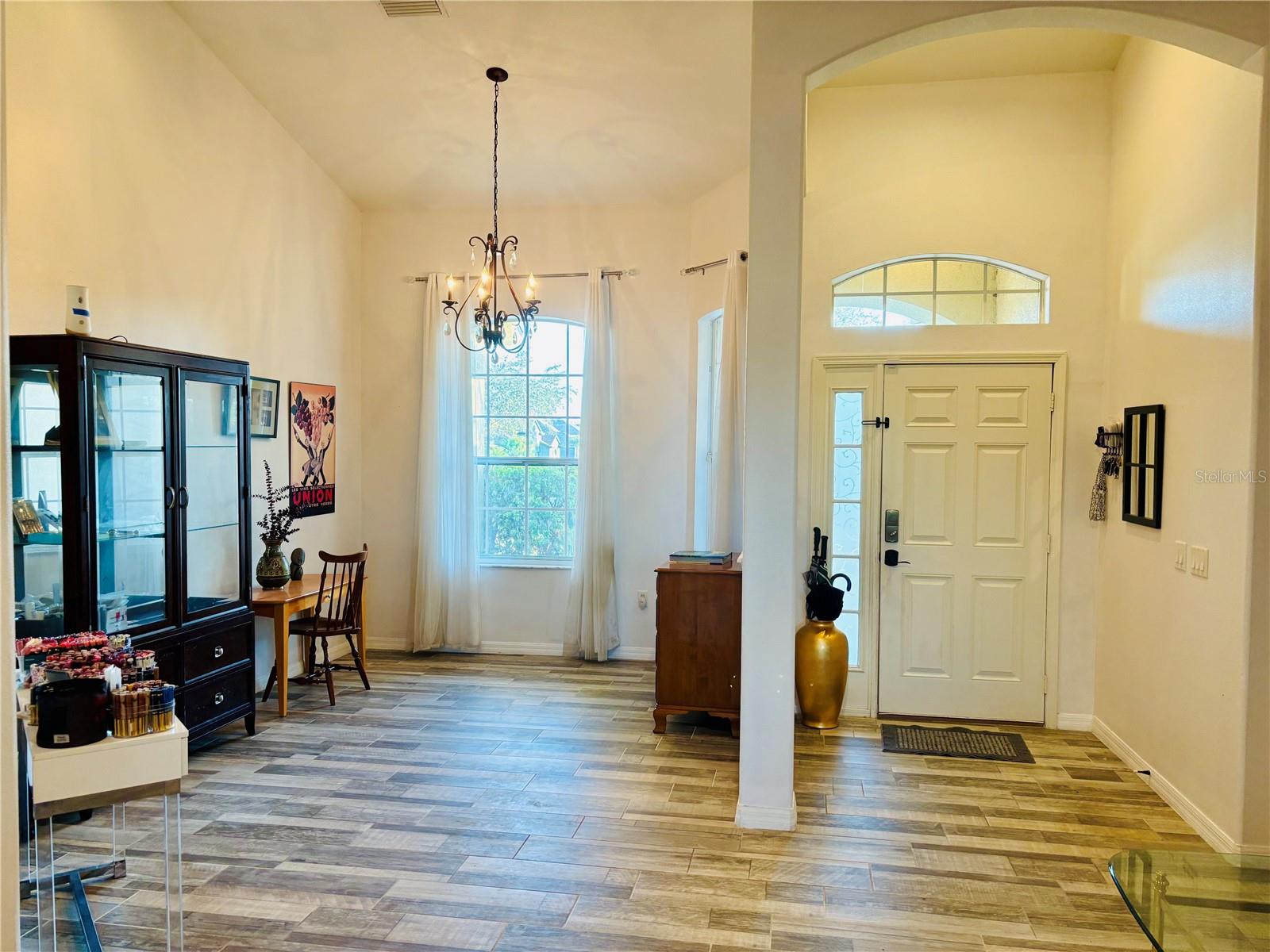Image 4 of 60 For 12286 23rd Street E