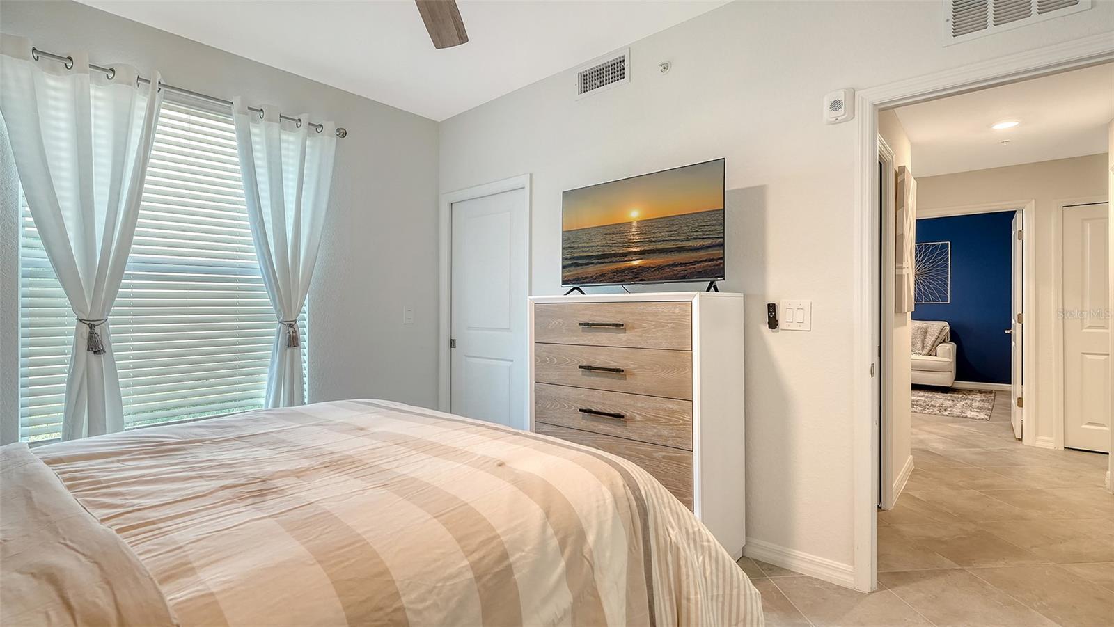 Image 35 of 87 For 17535 Opal Sand Drive 101