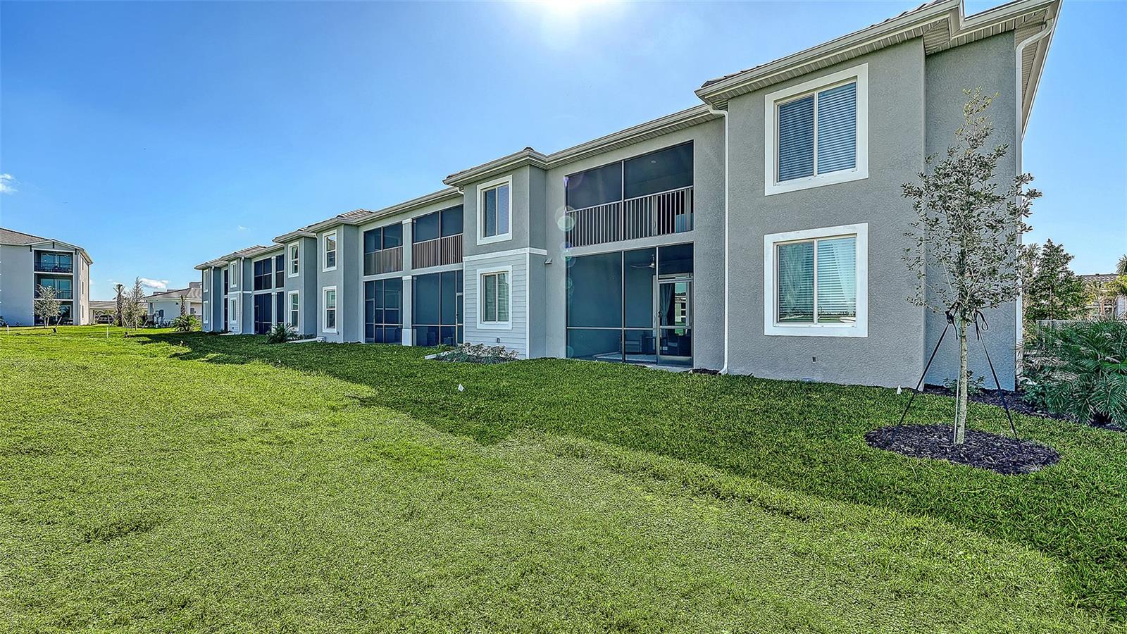 Image 40 of 87 For 17535 Opal Sand Drive 101