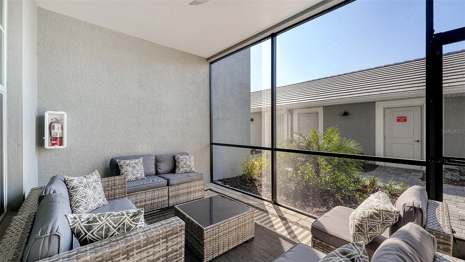 Image 6 of 87 For 17535 Opal Sand Drive 101