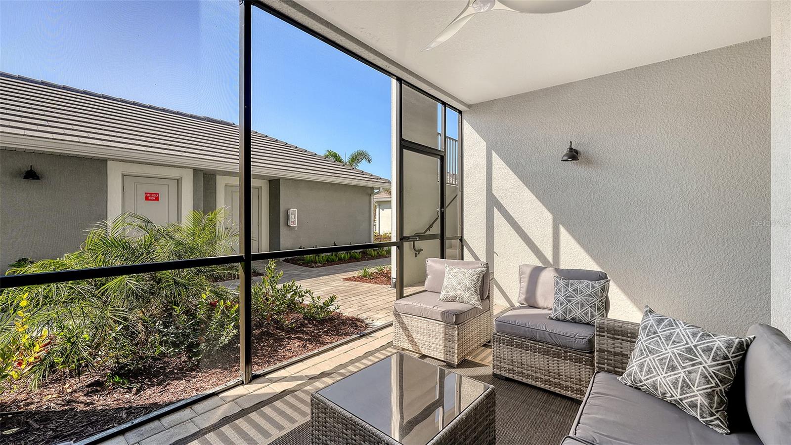 Image 7 of 87 For 17535 Opal Sand Drive 101