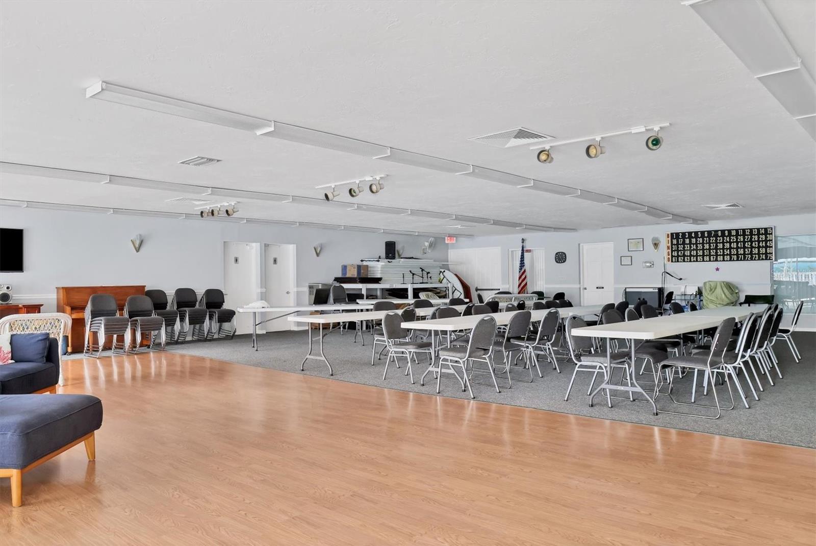 Image 34 of 37 For 102 46th Avenue Terrace W 402