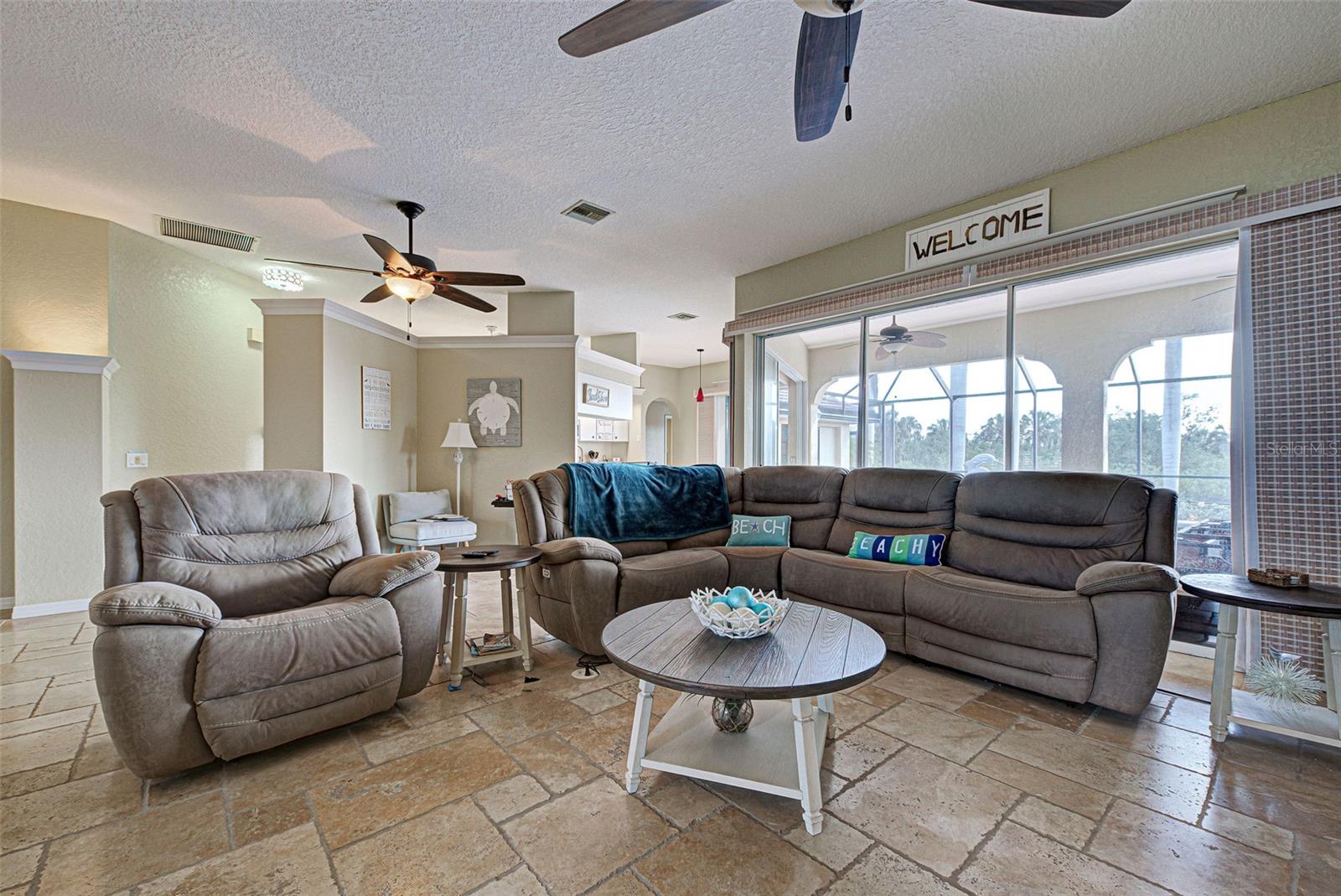 Image 16 of 84 For 5007 Palermo Drive