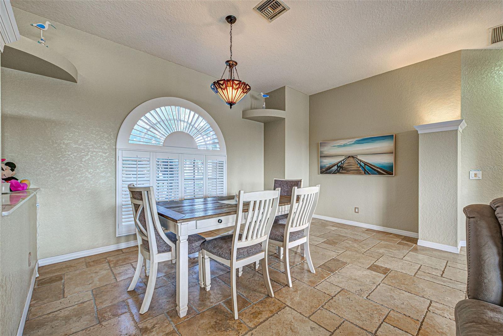 Image 18 of 84 For 5007 Palermo Drive