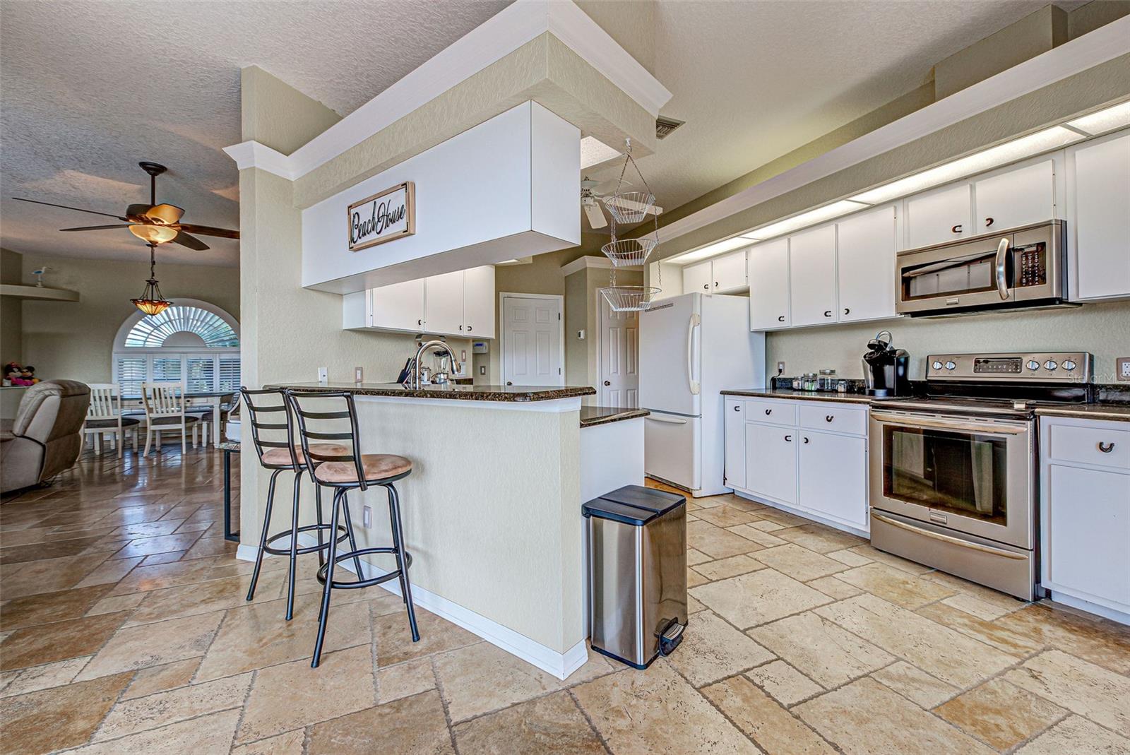Image 23 of 84 For 5007 Palermo Drive