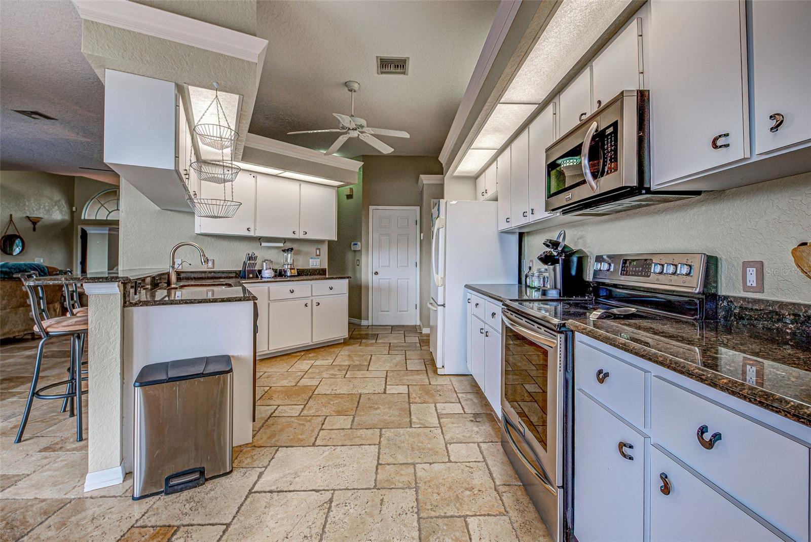 Image 24 of 84 For 5007 Palermo Drive