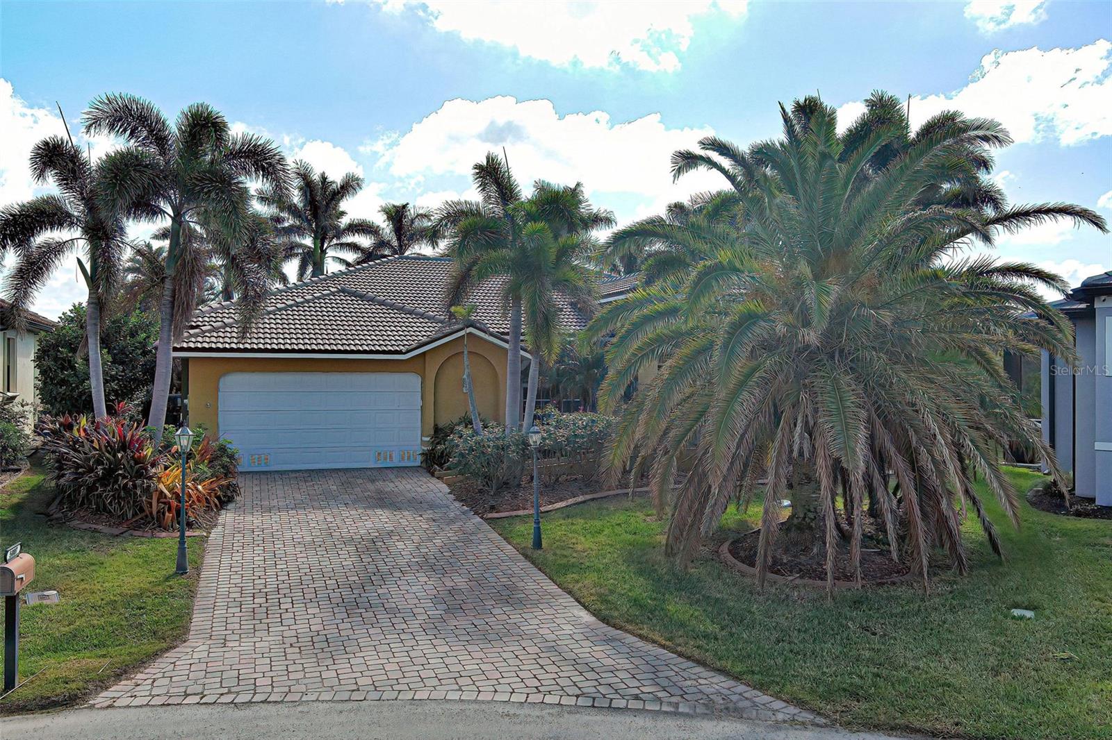 Image 57 of 84 For 5007 Palermo Drive