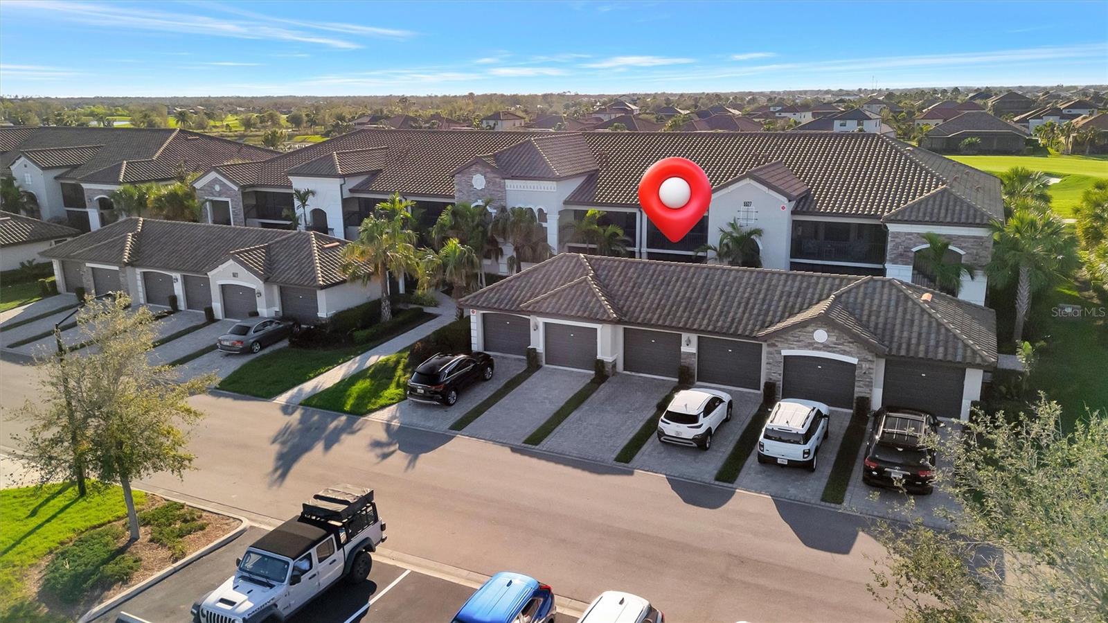 Image 2 of 67 For 5527 Palmer Circle 105