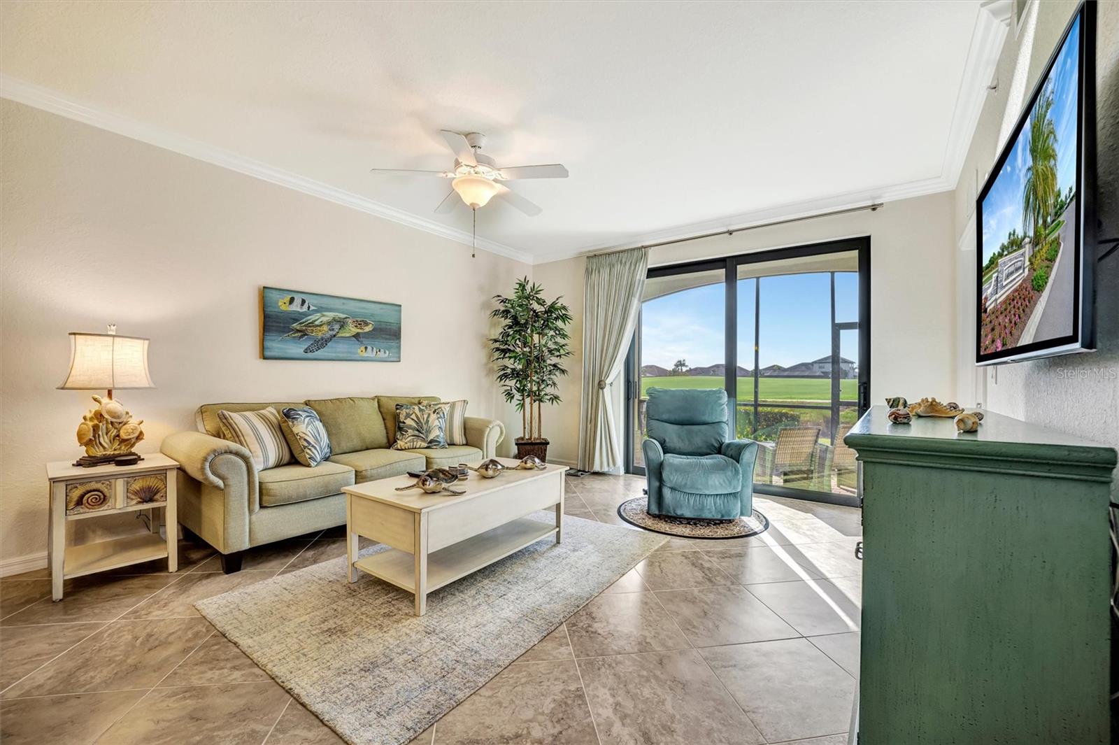 Image 25 of 67 For 5527 Palmer Circle 105