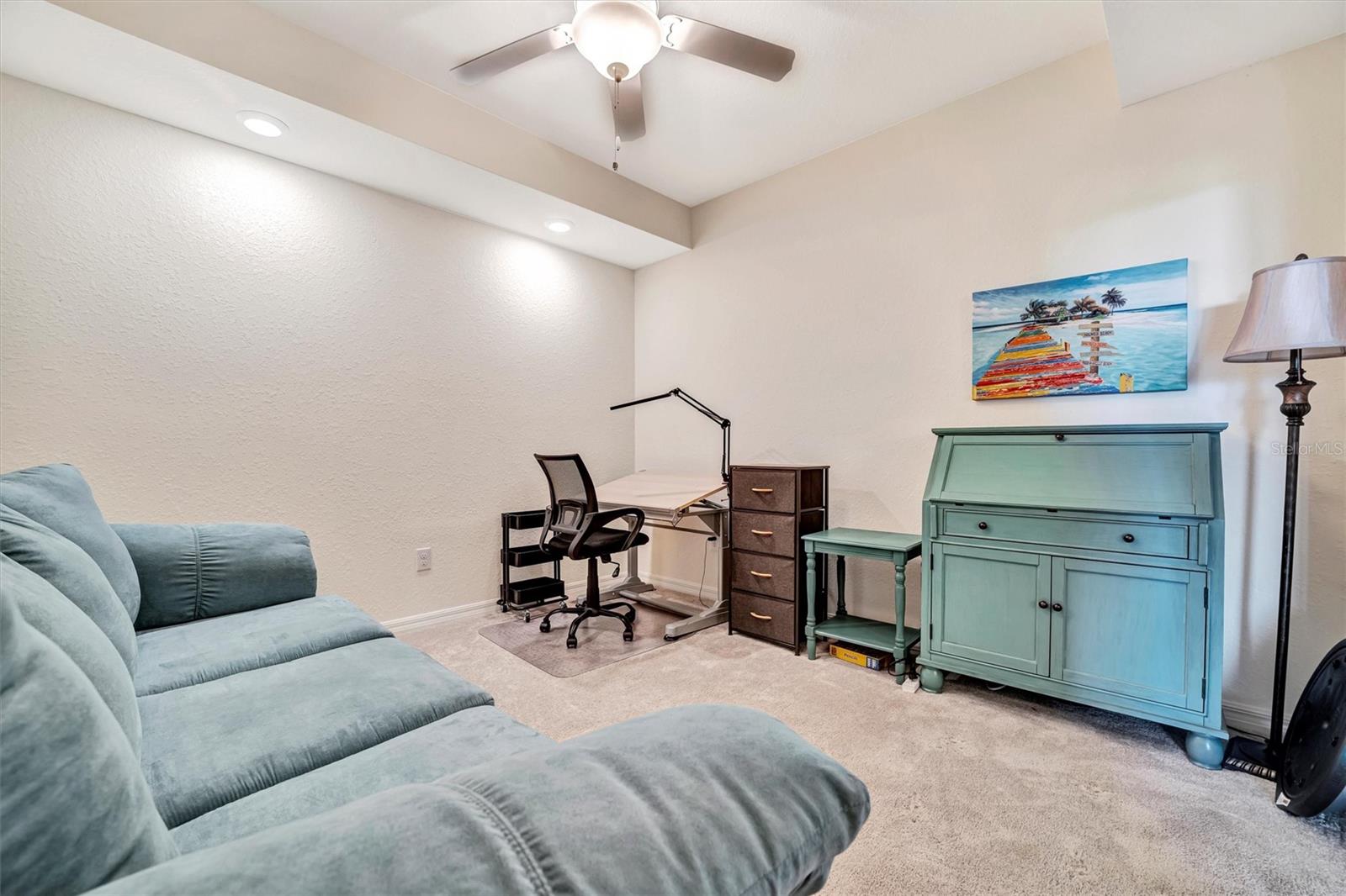 Image 28 of 67 For 5527 Palmer Circle 105