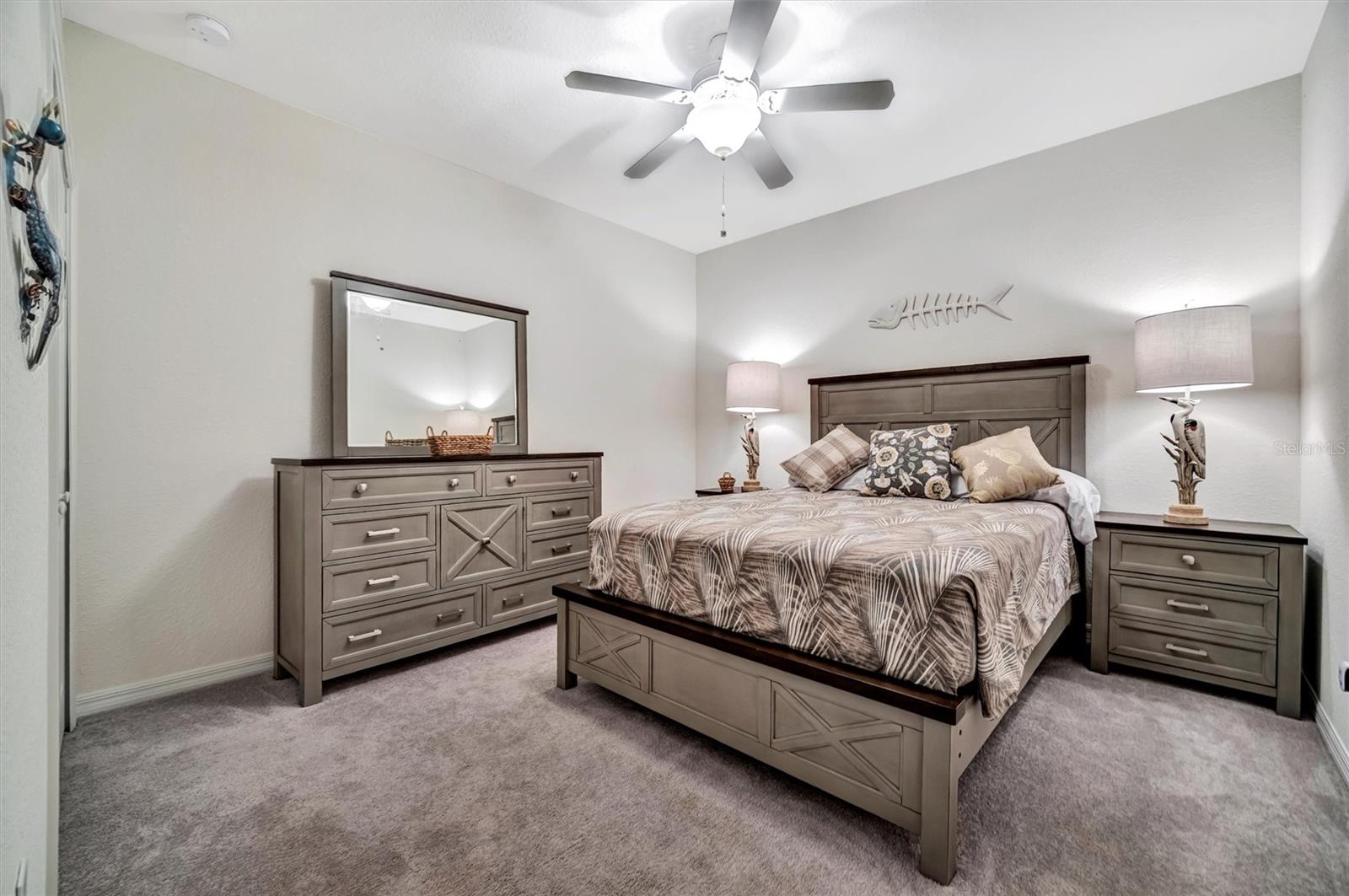 Image 35 of 67 For 5527 Palmer Circle 105