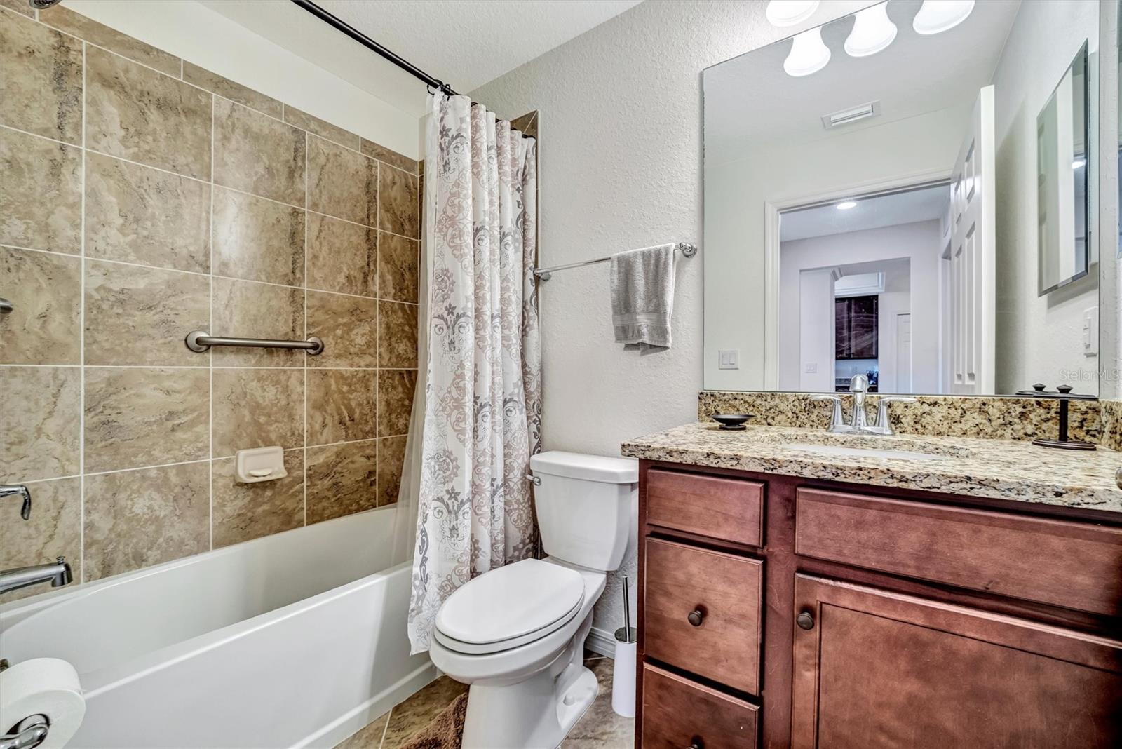 Image 39 of 67 For 5527 Palmer Circle 105