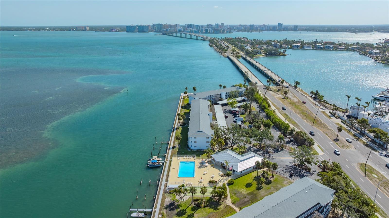 Image 38 of 68 For 775 John Ringling Boulevard 3