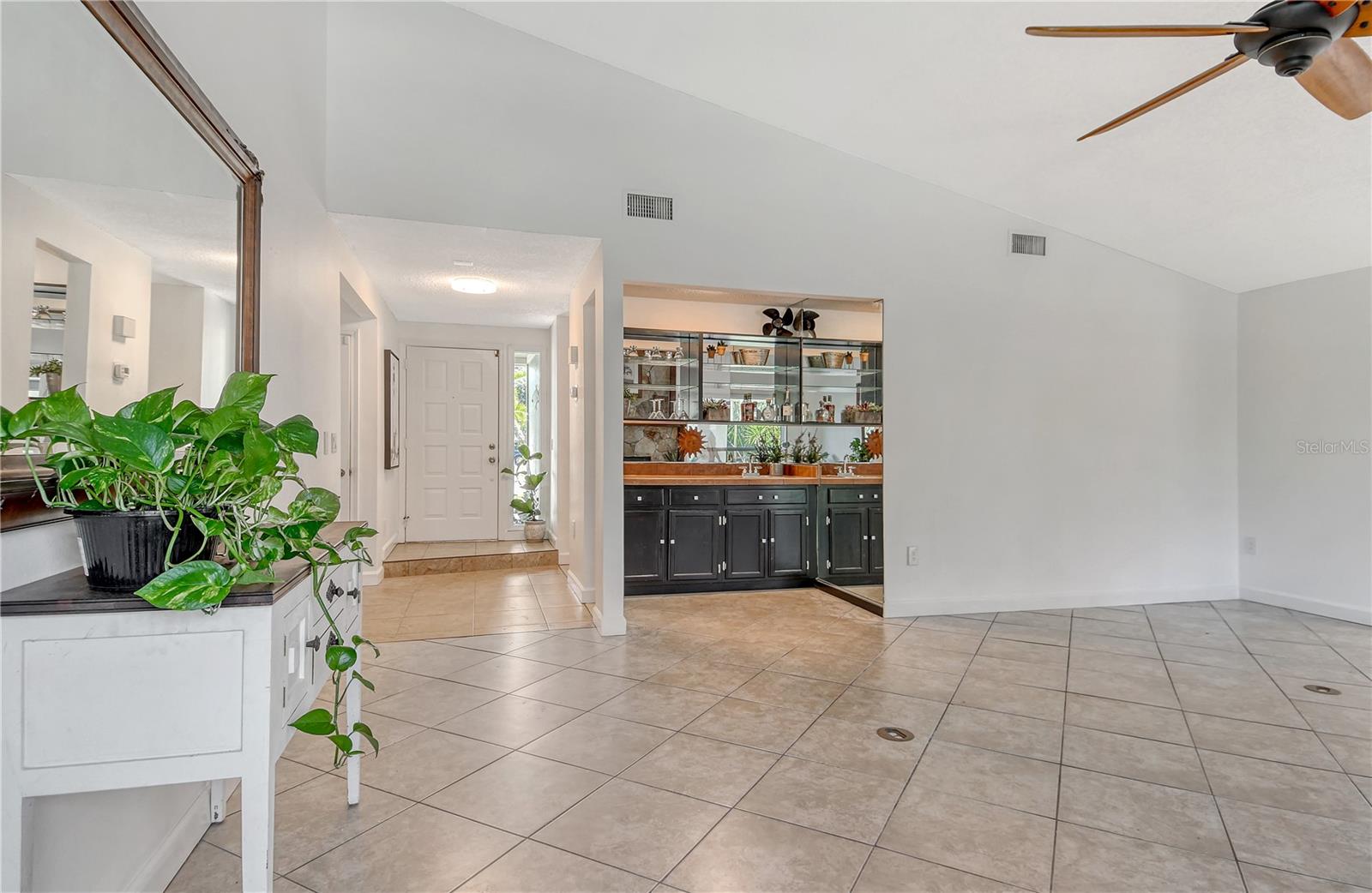 Image 15 of 65 For 4712 Glenbrooke Drive