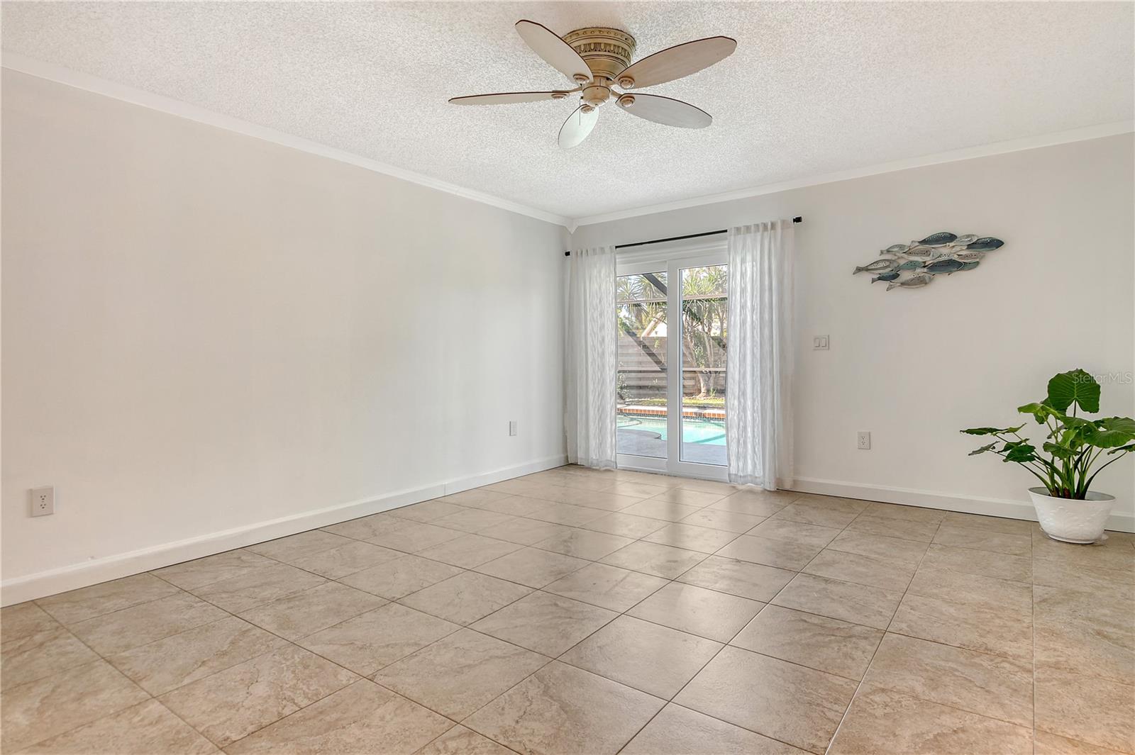 Image 24 of 65 For 4712 Glenbrooke Drive