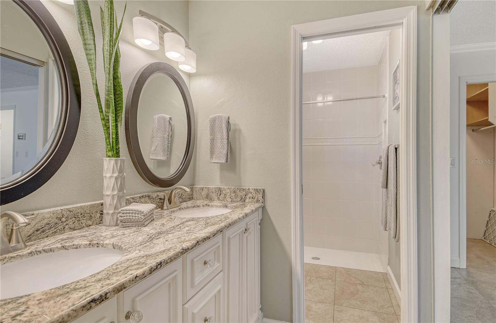 Image 27 of 65 For 4712 Glenbrooke Drive