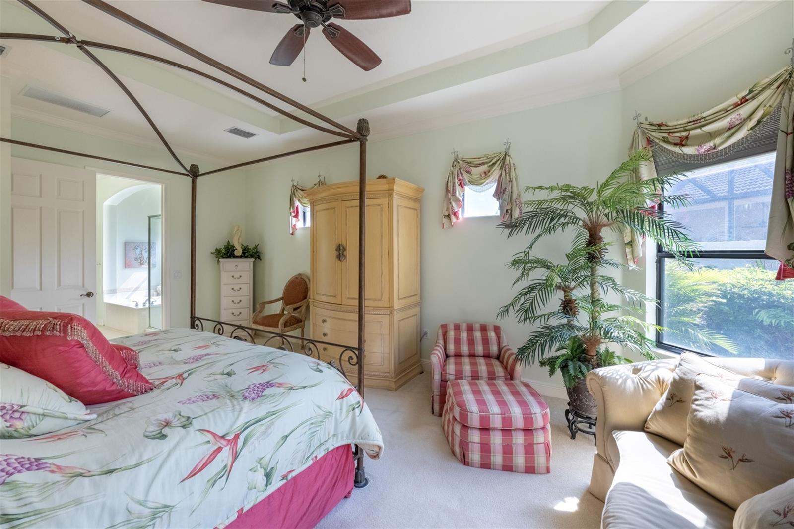 Image 17 of 46 For 7141 Whitemarsh Circle