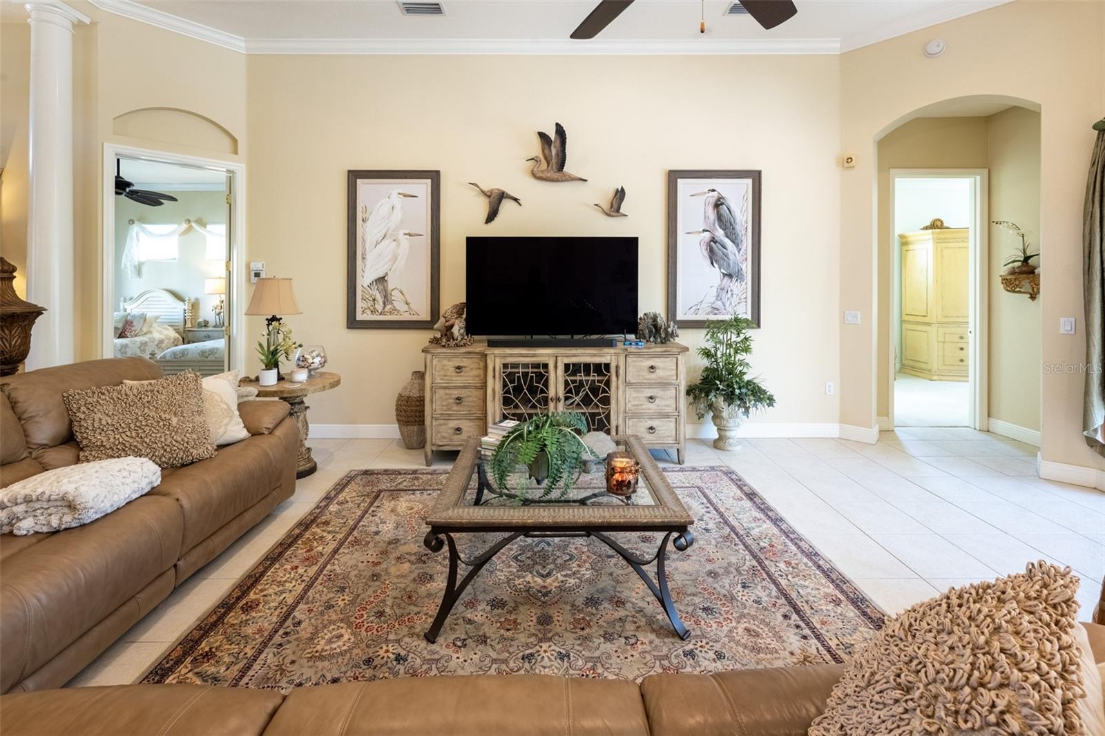 Image 7 of 46 For 7141 Whitemarsh Circle