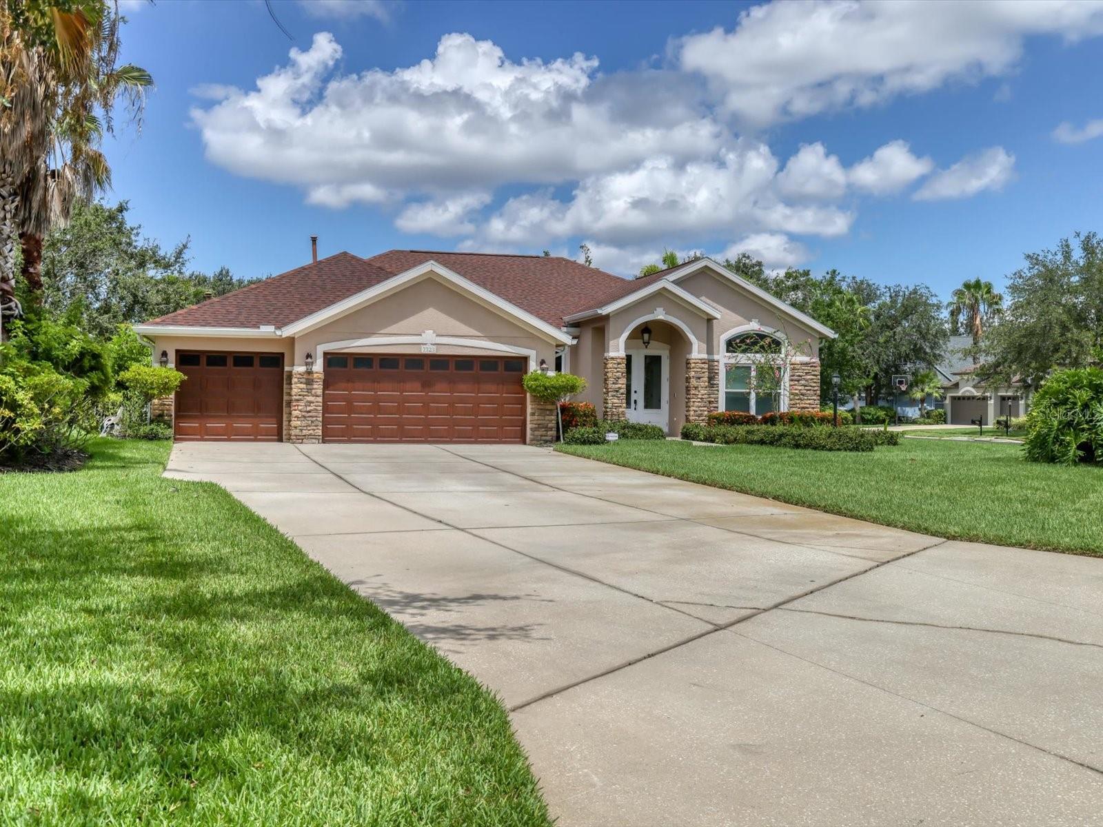 Details for 7723 Heyward Circle, UNIVERSITY PARK, FL 34201