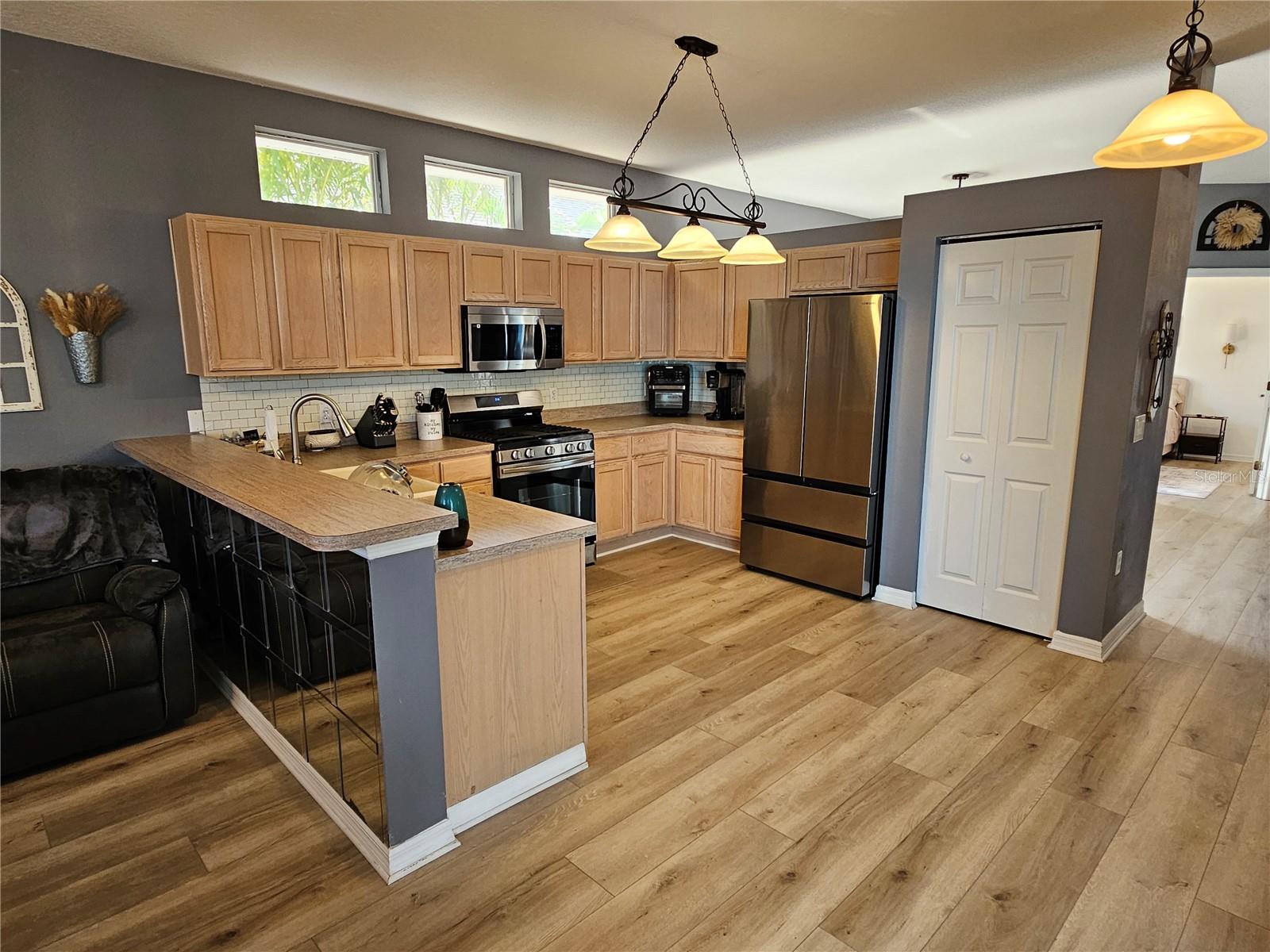 Image 11 of 35 For 1155 Millbrook Circle