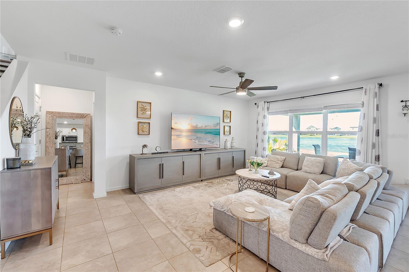 Image 10 of 77 For 11531 Moonsail Drive