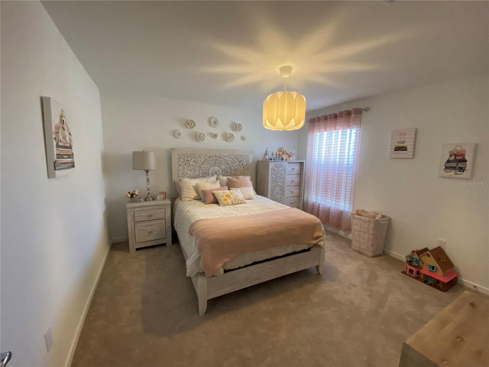 Image 13 of 77 For 11531 Moonsail Drive