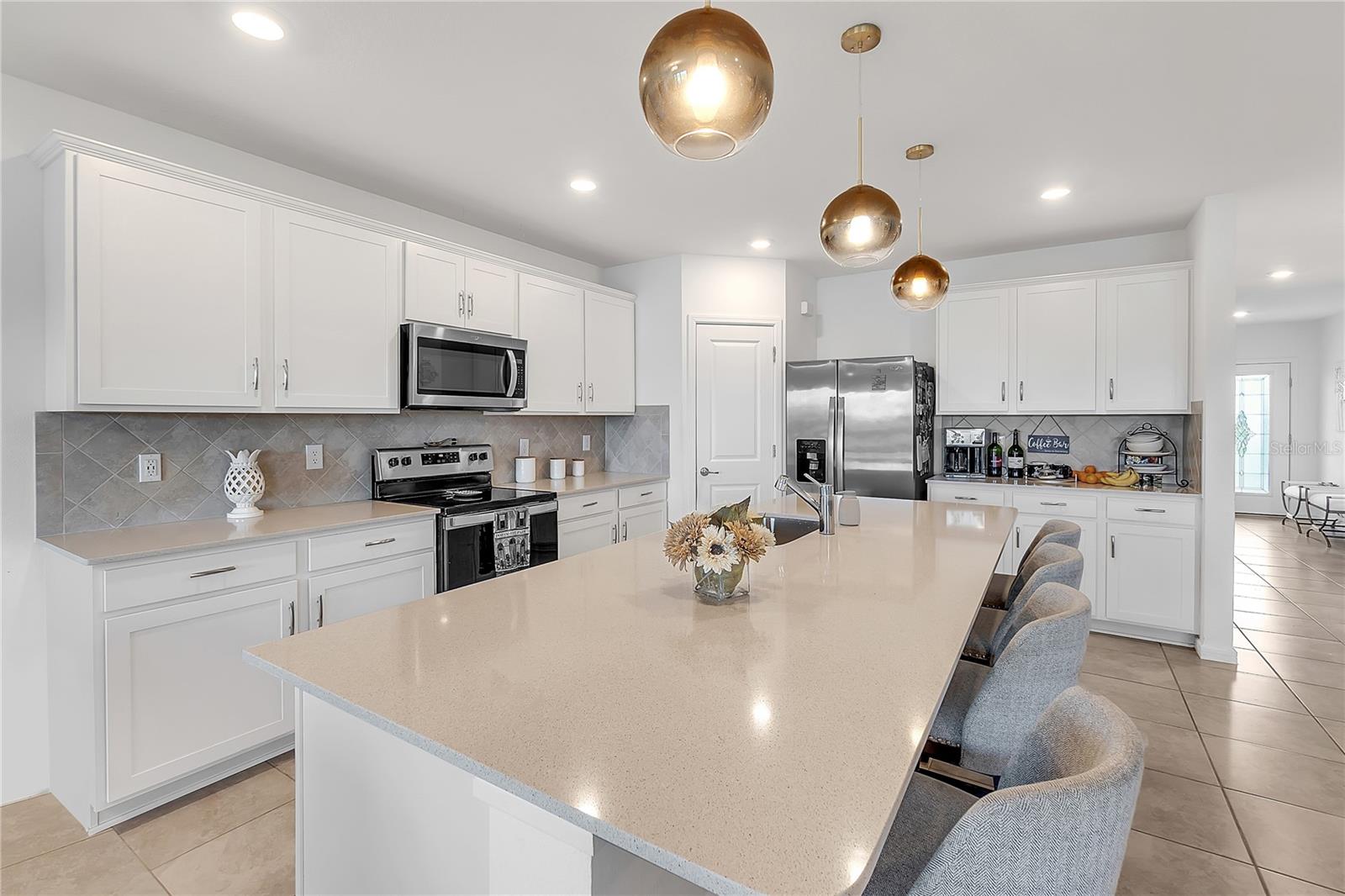 Image 15 of 77 For 11531 Moonsail Drive