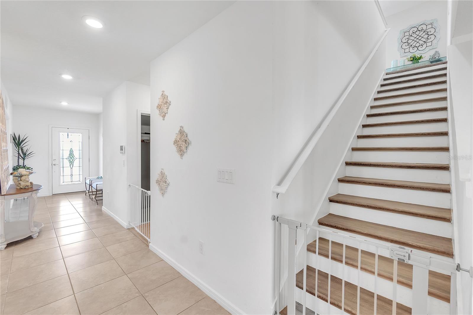 Image 35 of 77 For 11531 Moonsail Drive